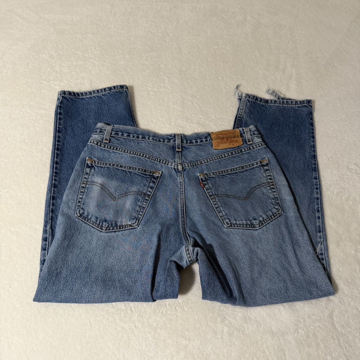 Levi's Vintage Levi’s 550 Relaxed Distressed Jeans Size US 38 / EU 54 - 3 Thumbnail
