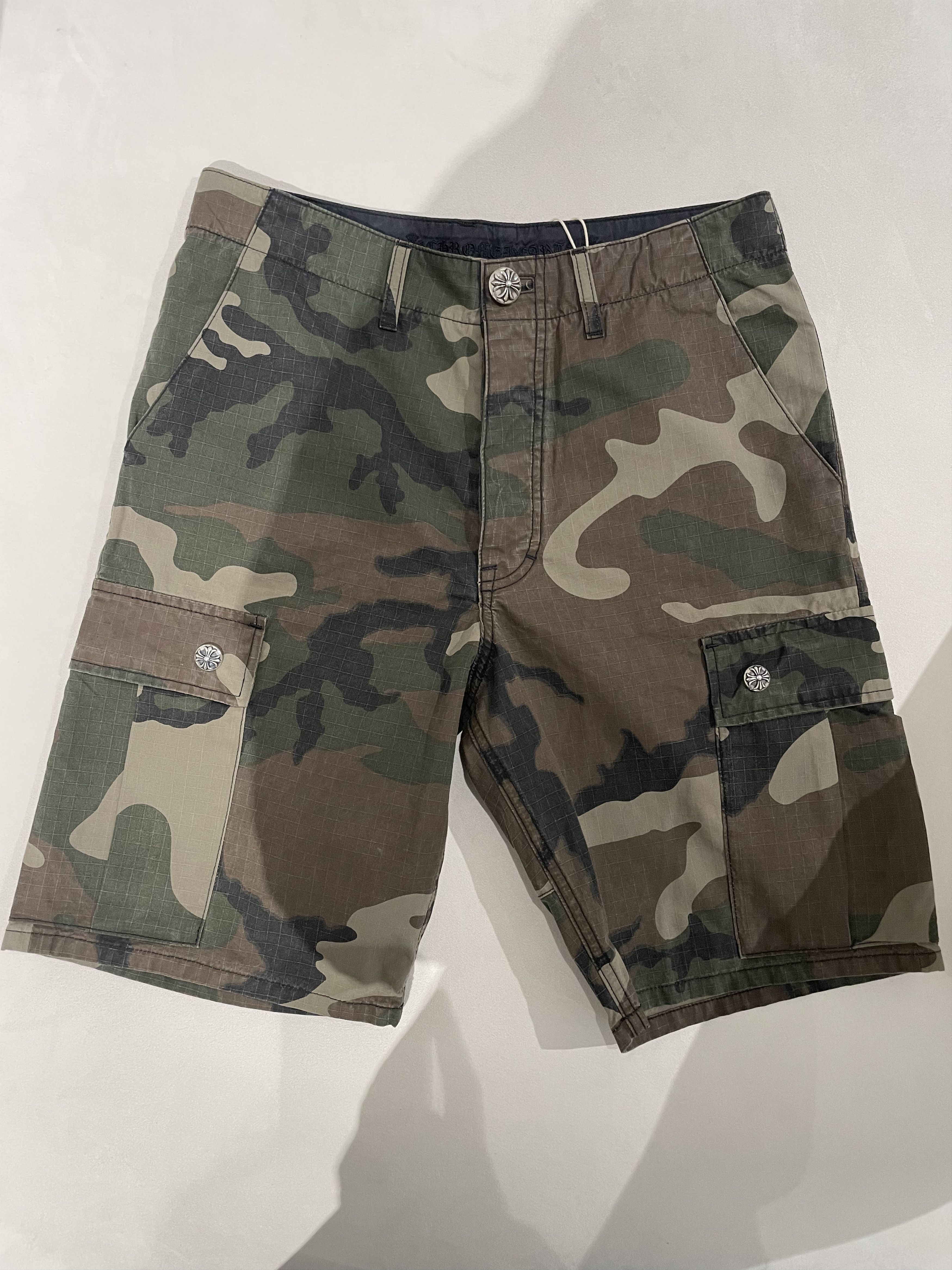 Chrome Hearts Chrome Hearts Camouflage Shorts Size US 32 / EU 48 - 3 Thumbnail