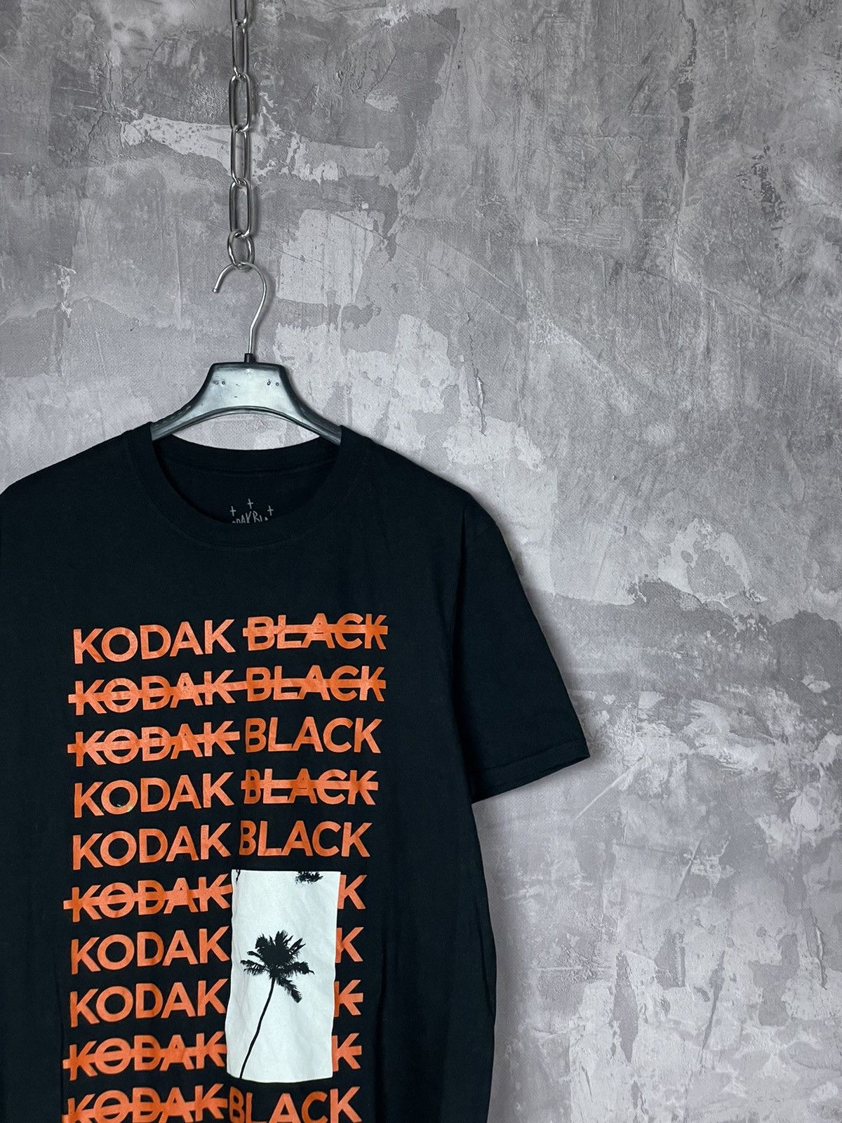 Hypebeast × Rap Tees KODAK BLACK POMPANO MERCHANDISE T-SHIRT Size US S / EU 44-46 / 1 - 2 Thumbnail