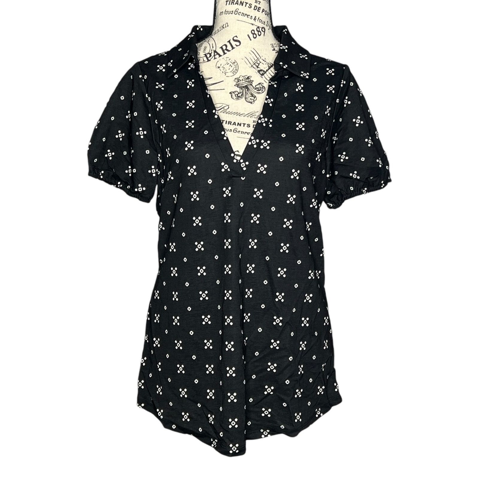 Other Elastic Short Sleeve Piqué Patterned Collared Split Neck Top Size M / US 6-8 / IT 42-44 - 1 Thumbnail