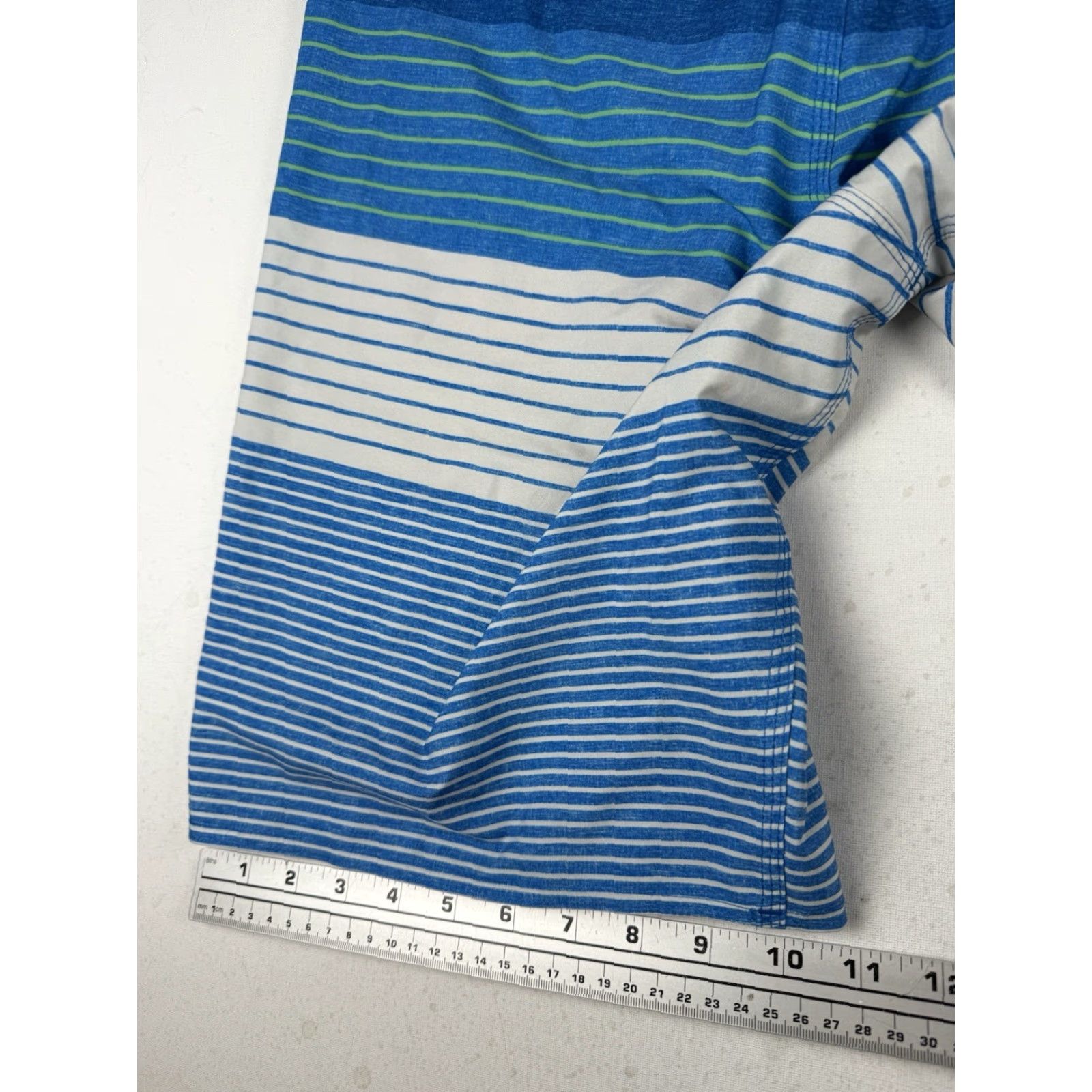 Billabong Billabong Board Shorts Men Bottom Teal Blue 33 Striped Unlined Side Pocket Bottoms Regular Size 33 Size 33 Size US 33 - 7 Thumbnail