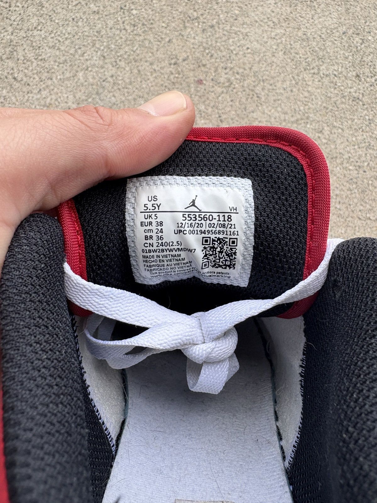 Jordan Brand 2021 Jordan 1 Low “White Gym Red” (GS) Size 5.5Y Size US 5.5 / EU 38 - 4 Thumbnail