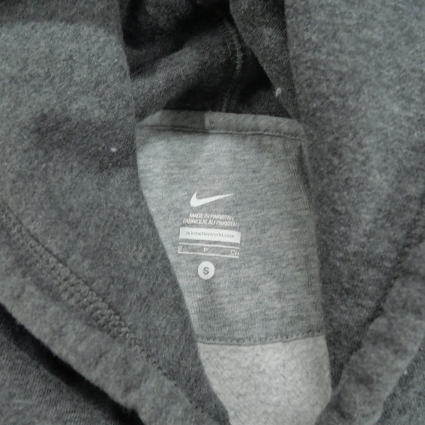 Nike VINTAGE Nike Hoodie Mens S Grey Pullover Swoosh Logo Spell Out Adult Size US S / EU 44-46 / 1 - 5 Thumbnail