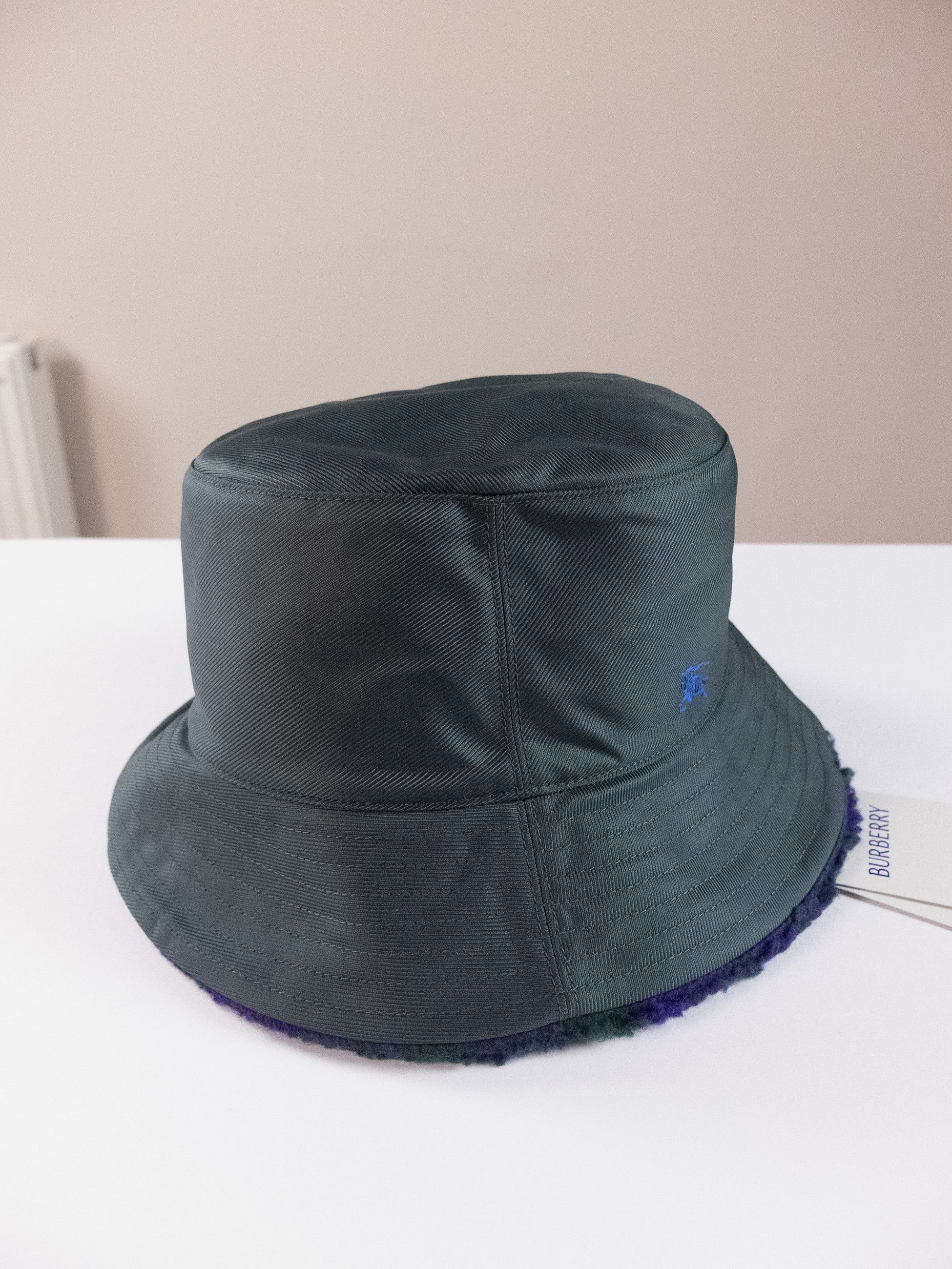 Burberry BURBERRY green purple nylon rose reversible bucket hat Size ONE SIZE - 3 Thumbnail