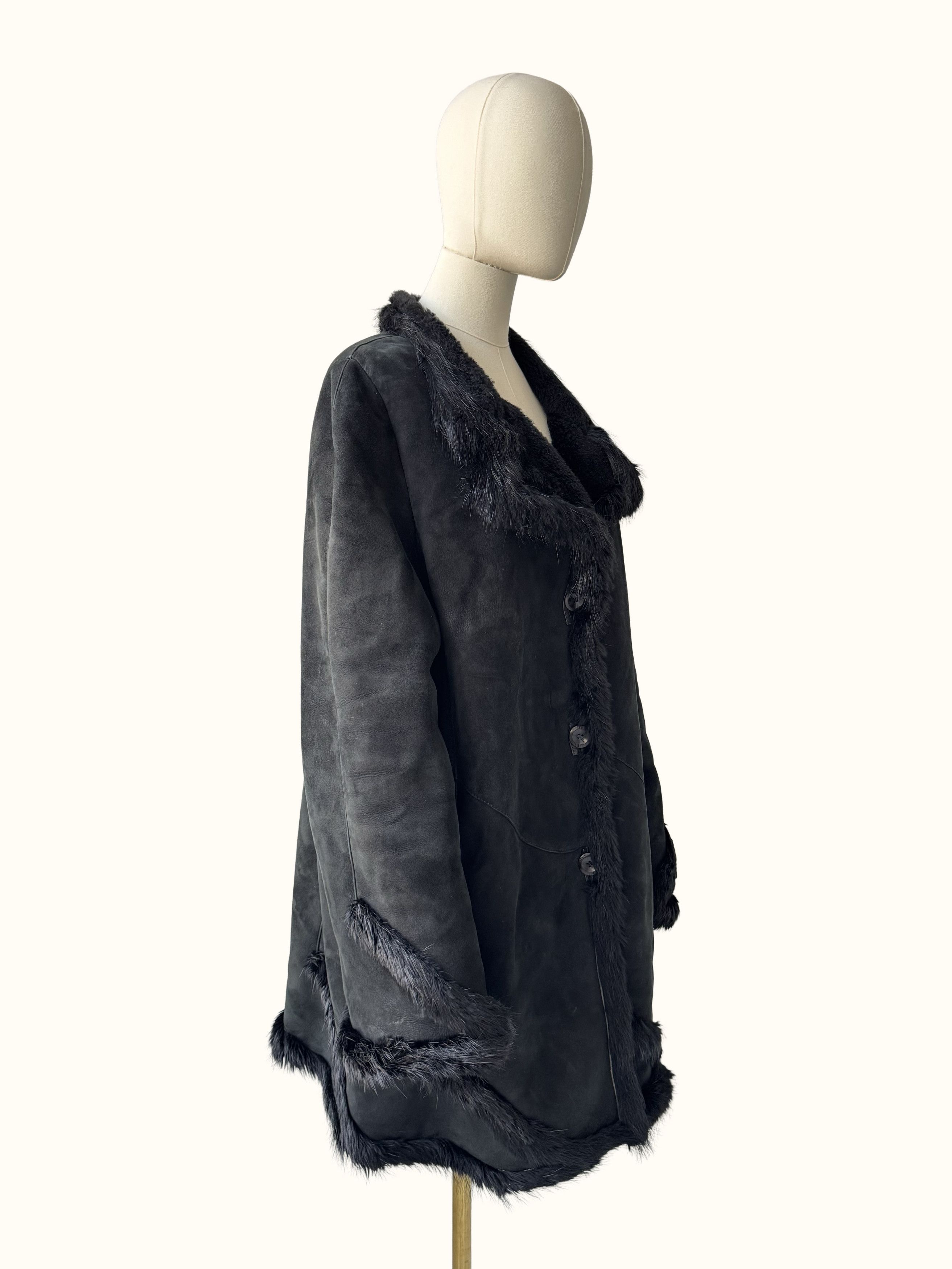 Vintage Vintage Real Shearling Coat (B550) Size L / US 10 / IT 46 - 2 Thumbnail