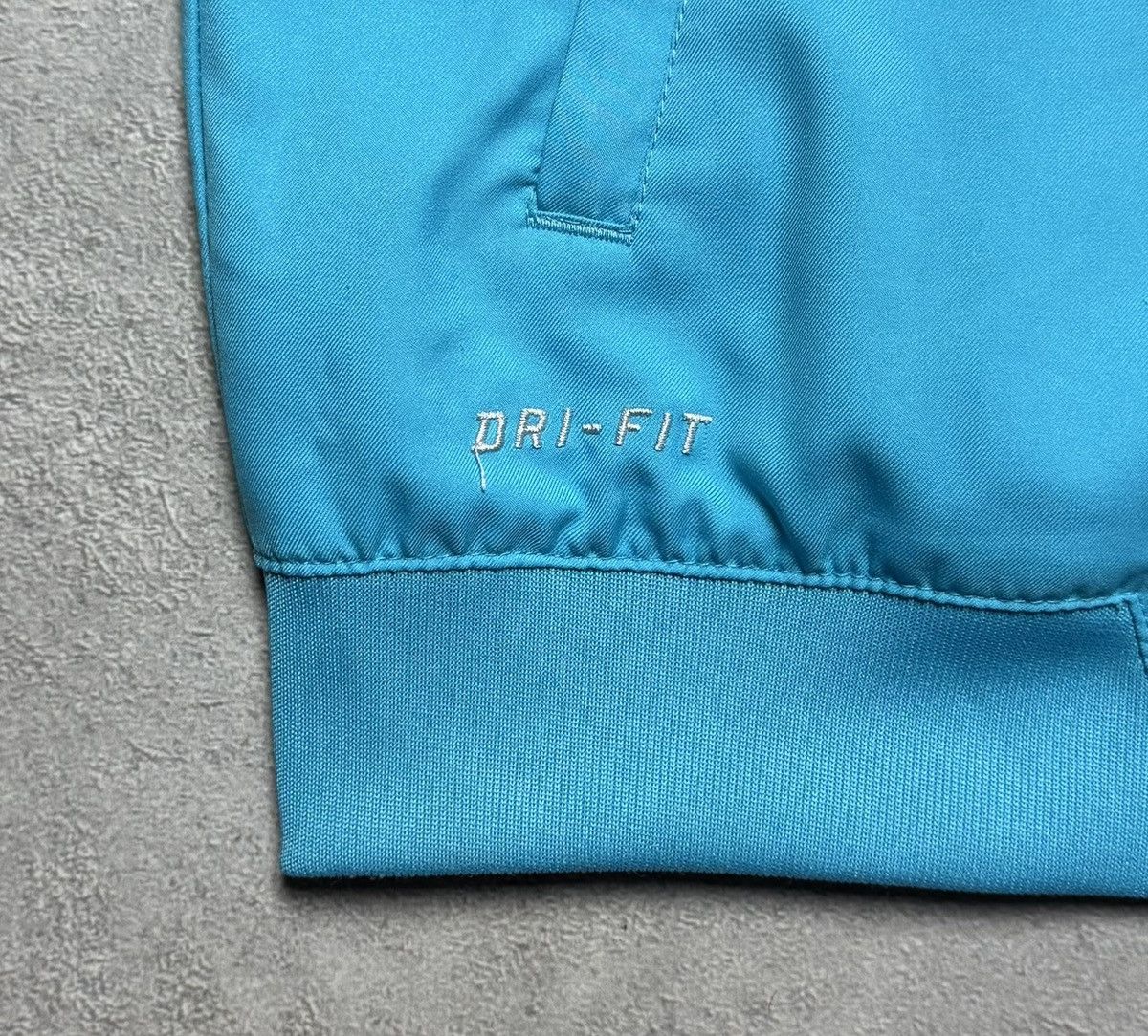 Nike Manchester City 2015 2016 Football Soccer Track Jacket Nike Size US L / EU 52-54 / 3 - 10 Thumbnail