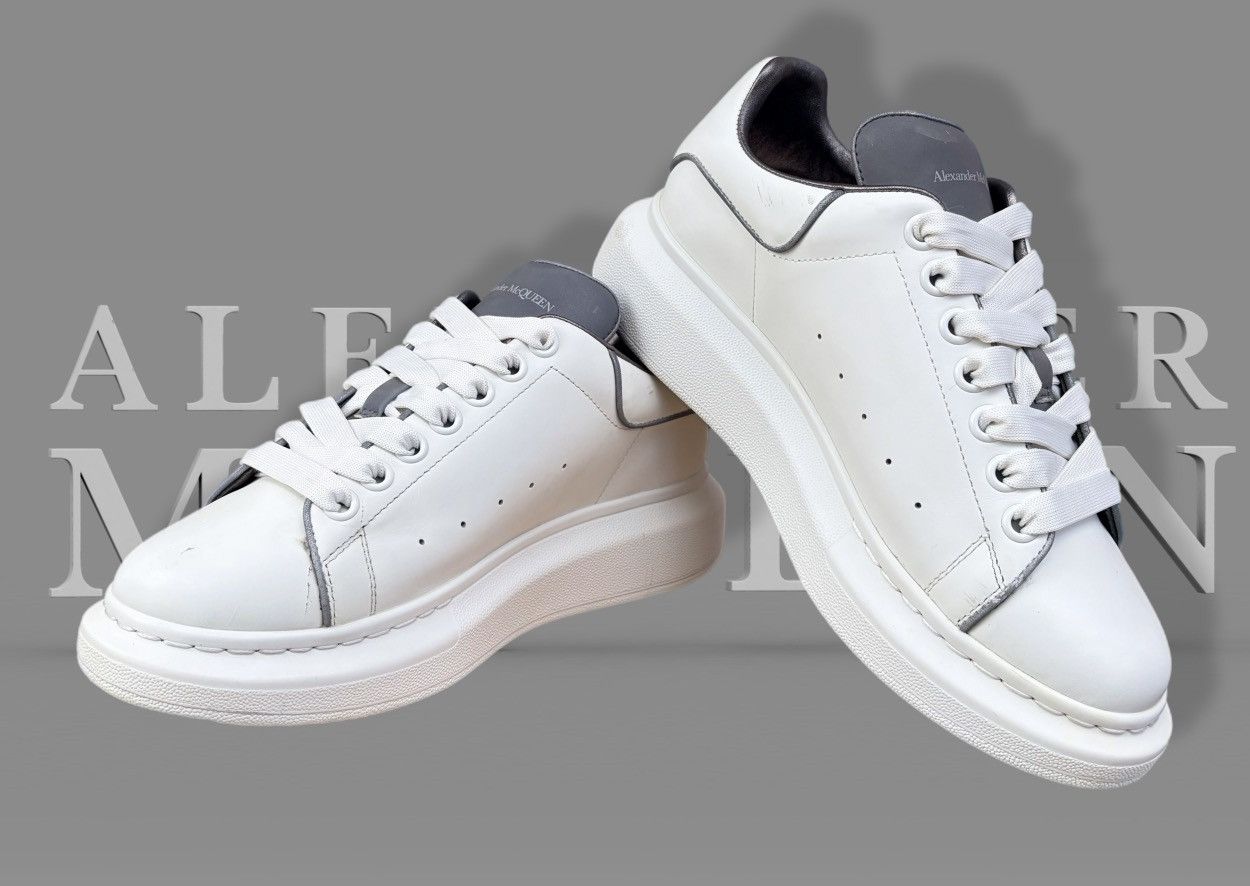 Alexander McQueen Alexander McQueen Oversized White Leather Sneakers Low Top Size US 9 / IT 39 - 9 Thumbnail