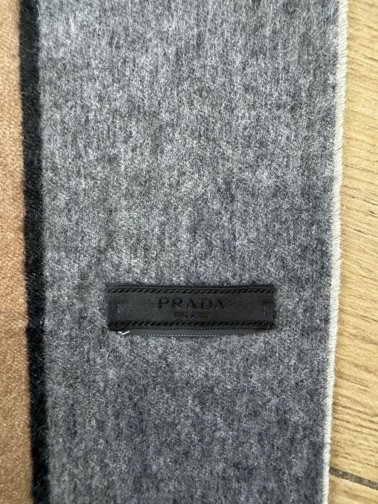 Prada Prada Wool Cashmere Scarf Size ONE SIZE - 3 Thumbnail