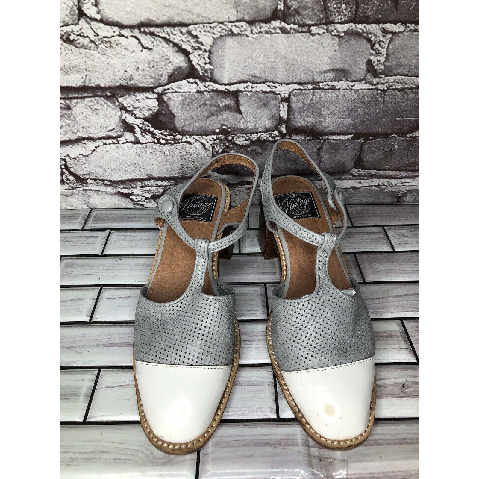 Jeffrey Campbell Vintage Jeffrey Campbell White Cap Gray Leather Perforated S Size US 7 / IT 37 - 14 Thumbnail