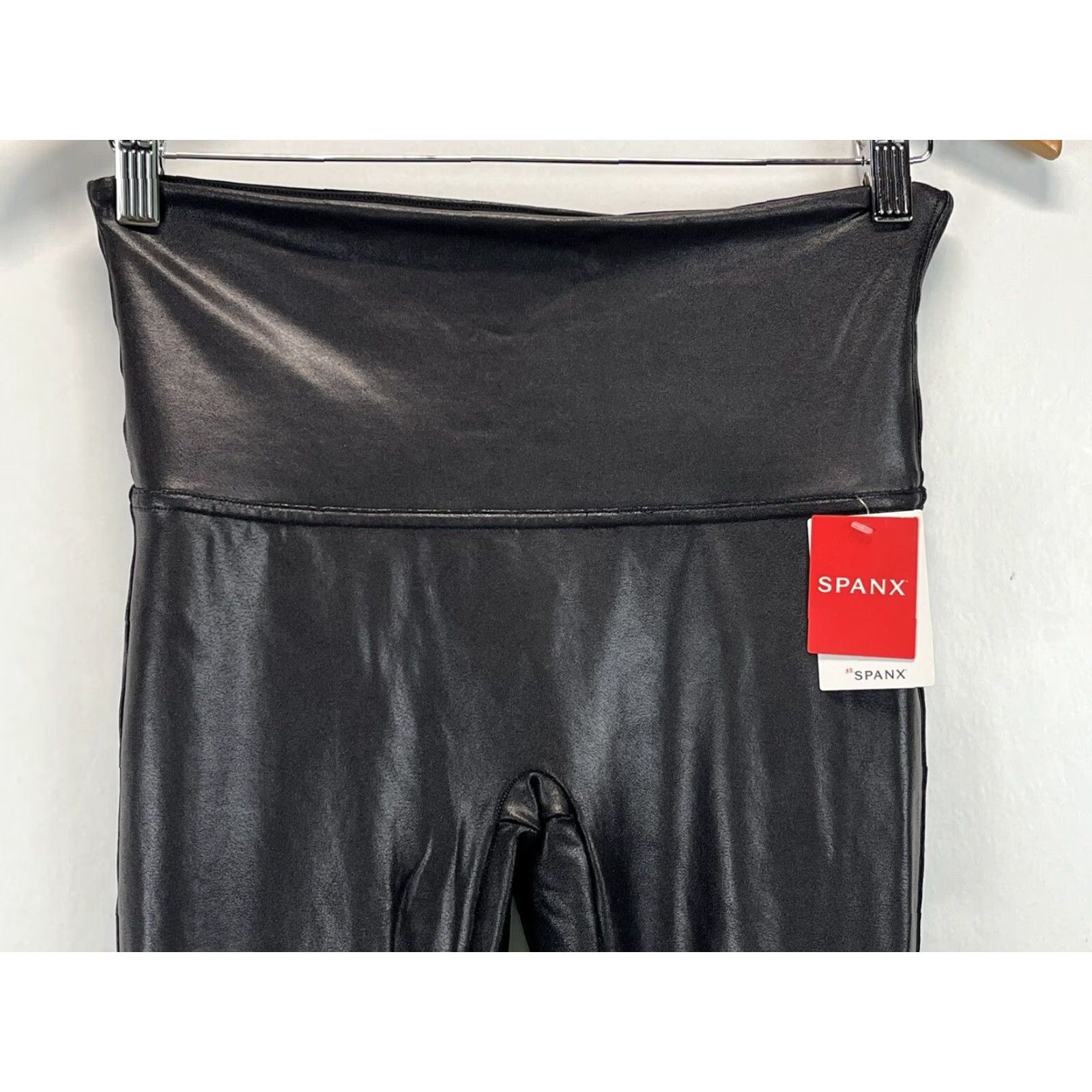 Spanx Spanx Faux Leather Leggings Womens Large Black Stretch Size 36" / US 14 / IT 50 - 2 Thumbnail