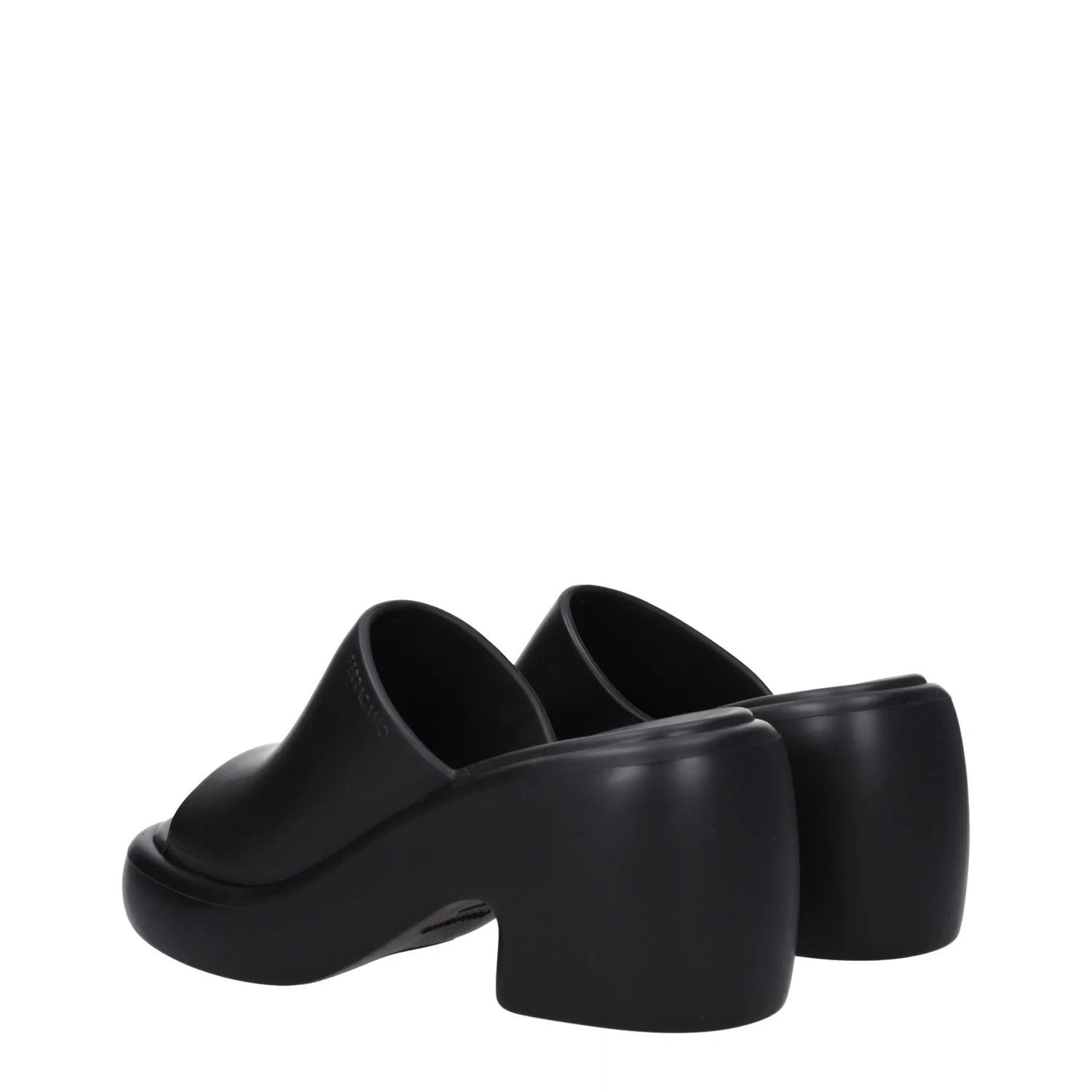 Salvatore Ferragamo ob1o1e1224 Rubber Sandals in Black Size US 7 / IT 37 - 4 Thumbnail