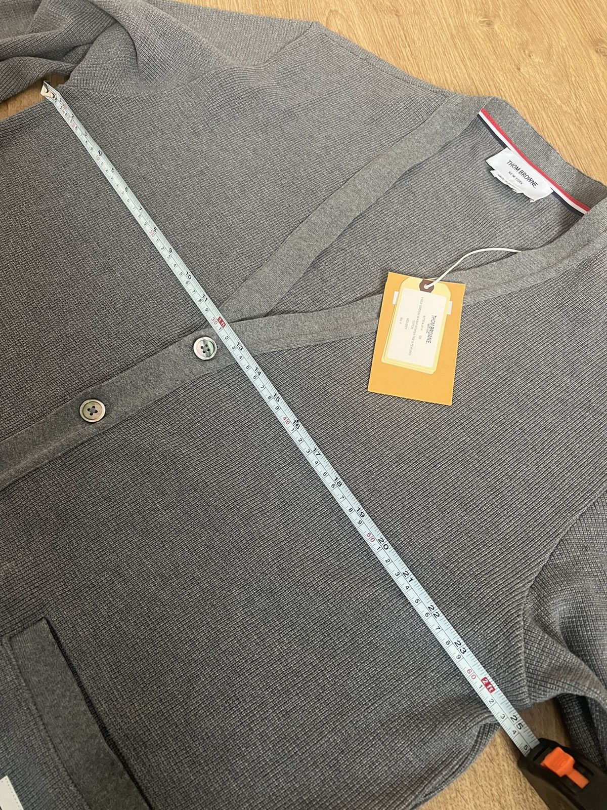Thom Browne V Neck Cardigan - size 6 Size US XXL / EU 58 / 5 - 14 Thumbnail