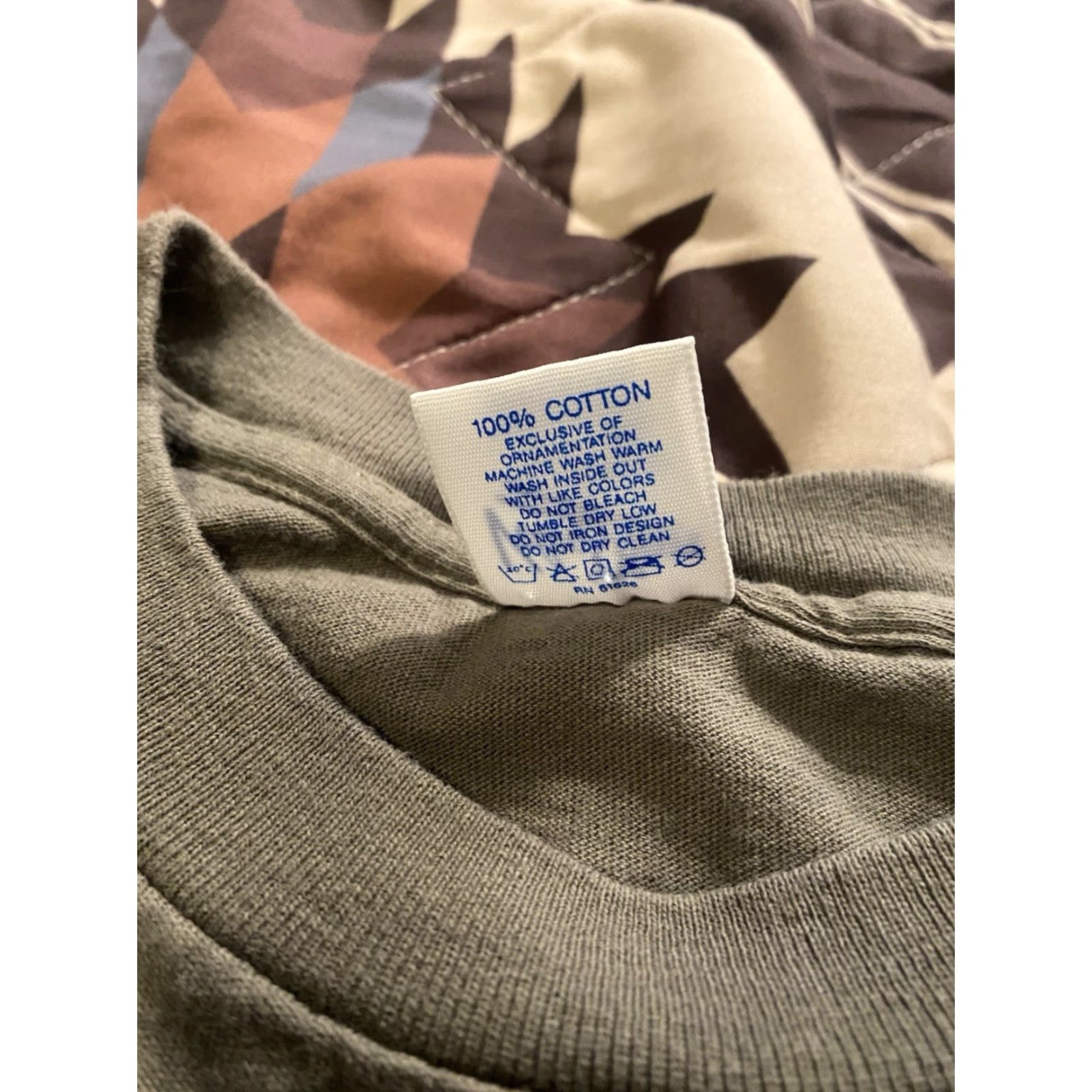 Velva Sheen Vtg Velva Sheen Mickey Mouse T Shirt Gray Mens XL Crew Neck Short Sleeve 80s 90s Cartoon Disney Galveston TX Cotton Single Stitch Size US XL / EU 56 / 4 - 5 Thumbnail