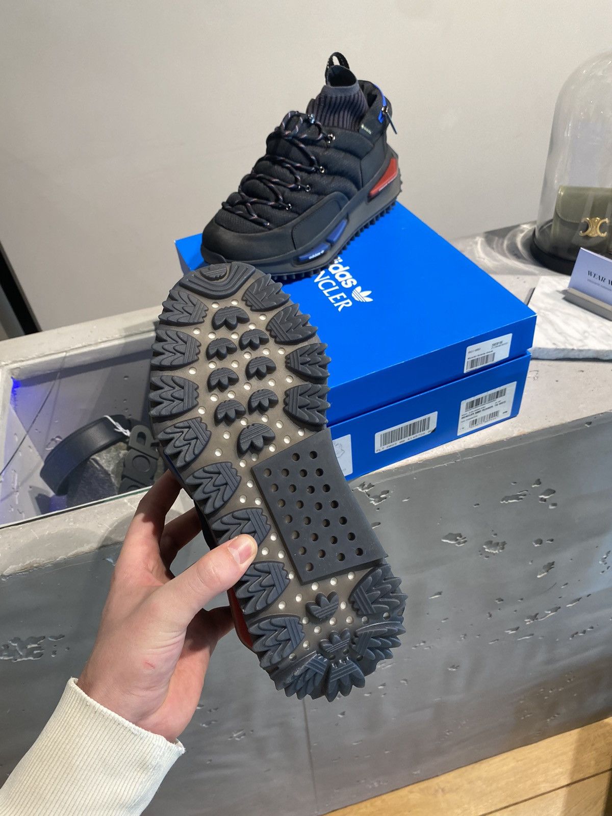 Adidas × Goretex × Moncler BNWT Moncler x Adidas NMD Sneaker Size US 7.5 / EU 40-41 - 5 Thumbnail