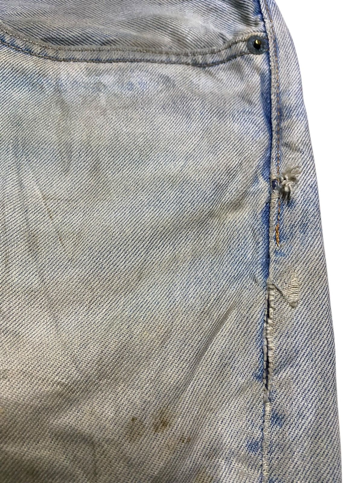Japanese Brand Vintage Japanese Brand Uniqlo Crazy Mud Wash Distressed Jean Size US 36 / EU 52 - 13 Thumbnail