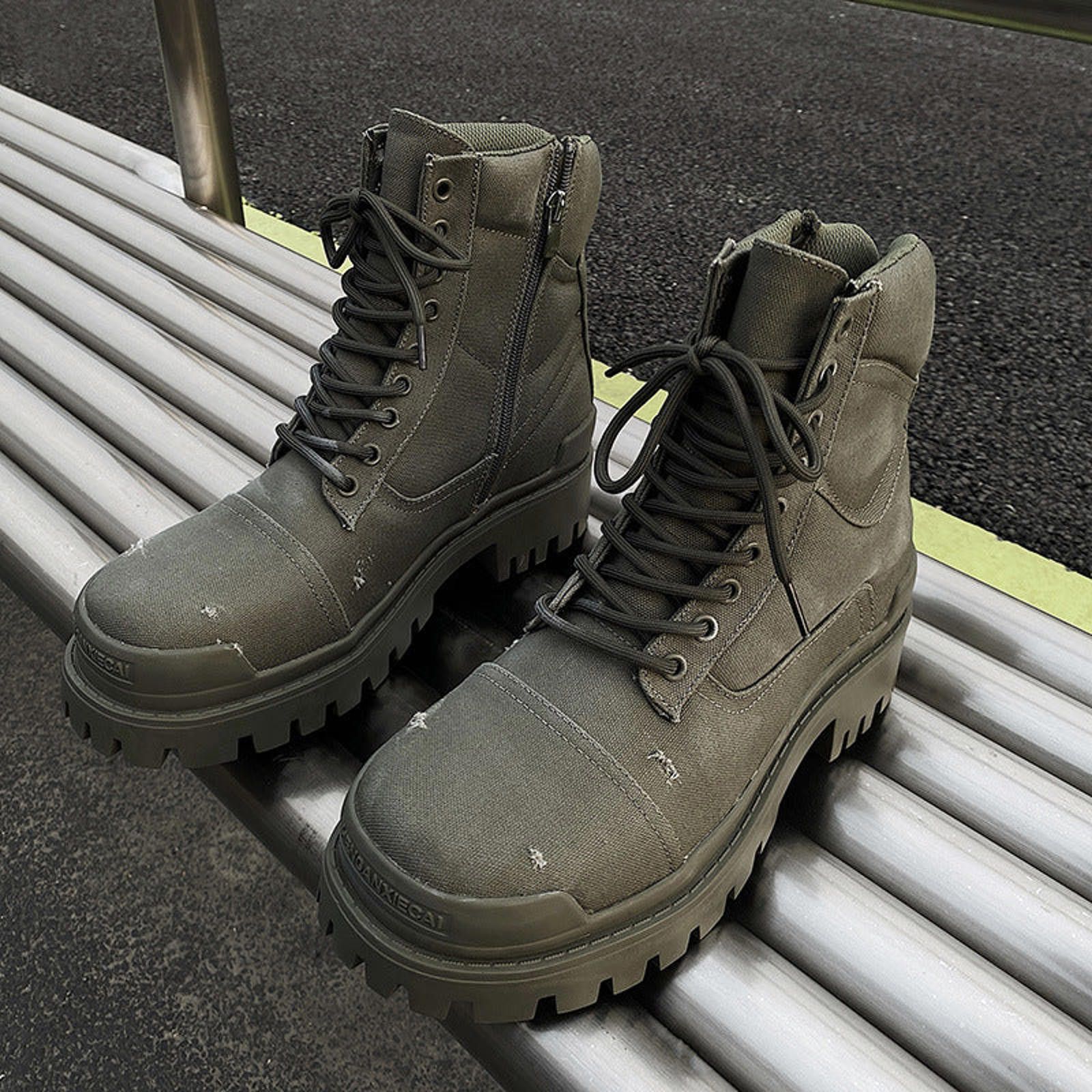 Other Olive Green Chunky Combat Boots, Lace-Up Military Style Size US 9 / EU 42 - 2 Thumbnail