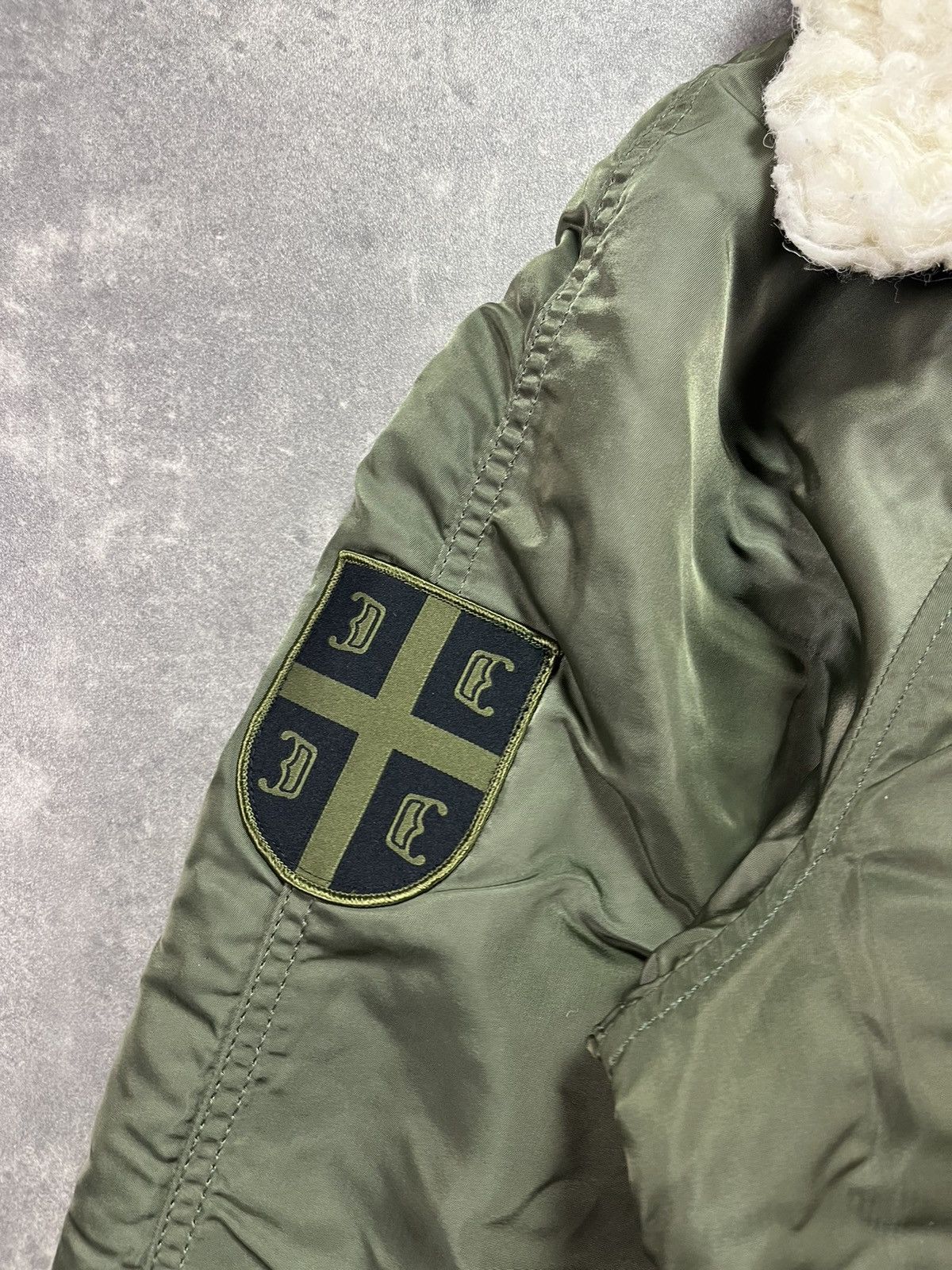 Alpha Industries 80s/90s Alpha Industries N-2B Faux Fur Hooded Bomber Jacket Size US XL / EU 56 / 4 - 4 Thumbnail