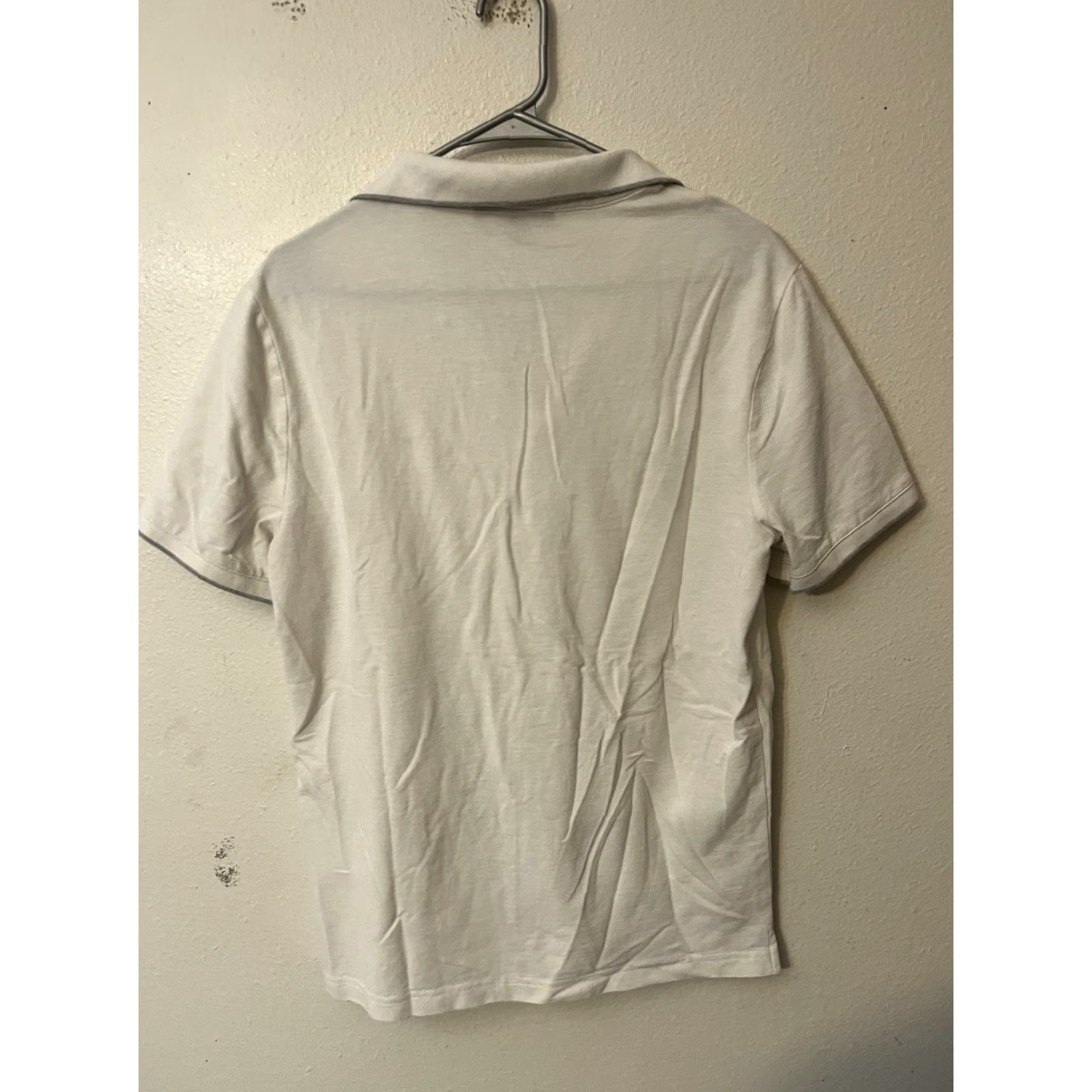 Michael Kors Michael Kors Polo Shirt Mens White Solid Large Shirt Modern Classic Polo Size US L / EU 52-54 / 3 - 3 Thumbnail