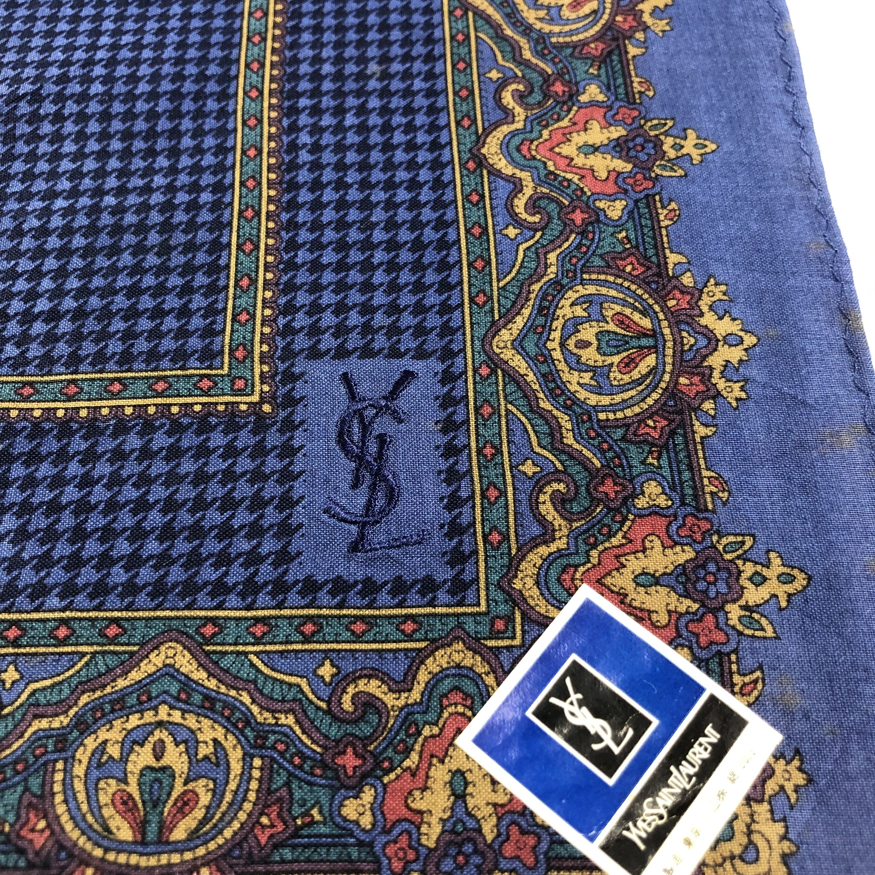 Yves Saint Laurent YSL Paisley Handkerchief Neckerchief Bandana H1857 Size ONE SIZE - 4 Thumbnail