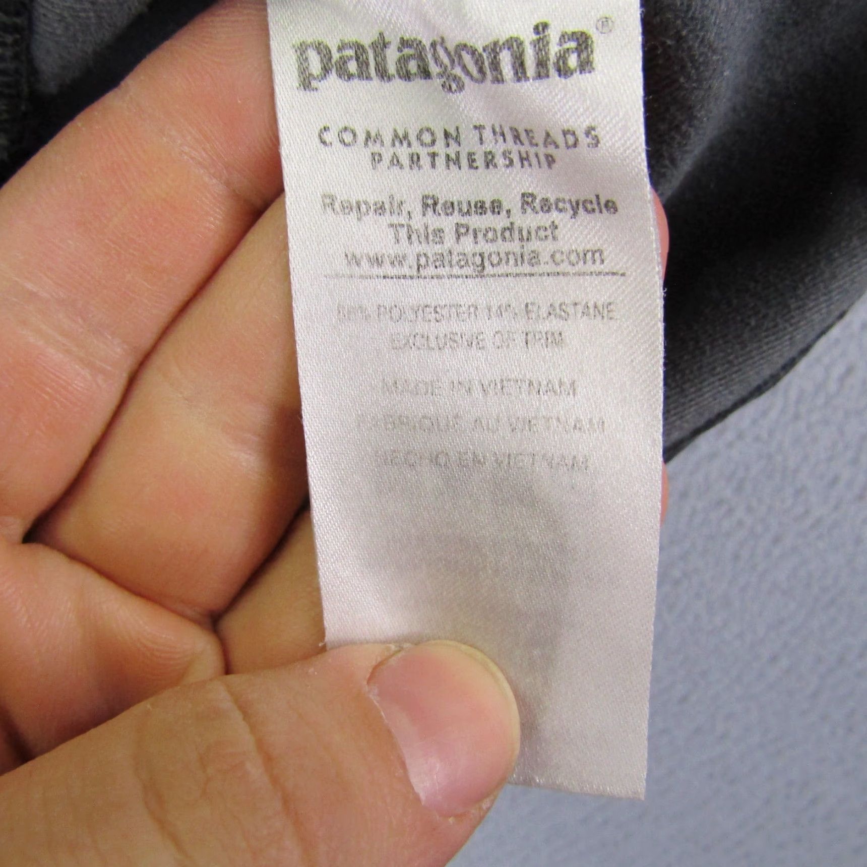 Patagonia Patagonia Jacket Womens Small Black Sidesend Full Zip Up Coat Soft Shell Outdoor Size S / US 4 / IT 40 - 5 Thumbnail