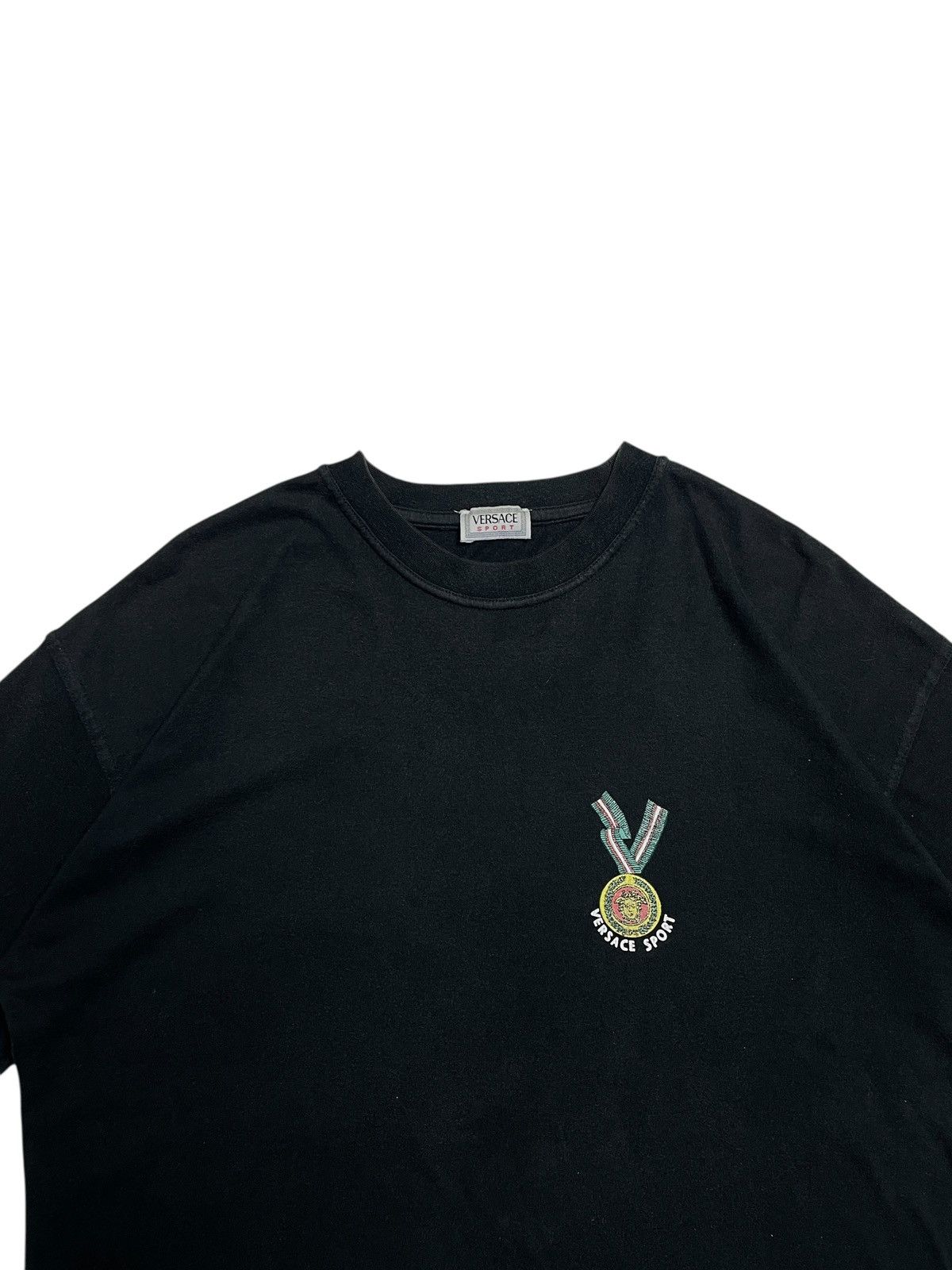 Versace Vintage Versace Sport Tshirt Size US L / EU 52-54 / 3 - 4 Thumbnail