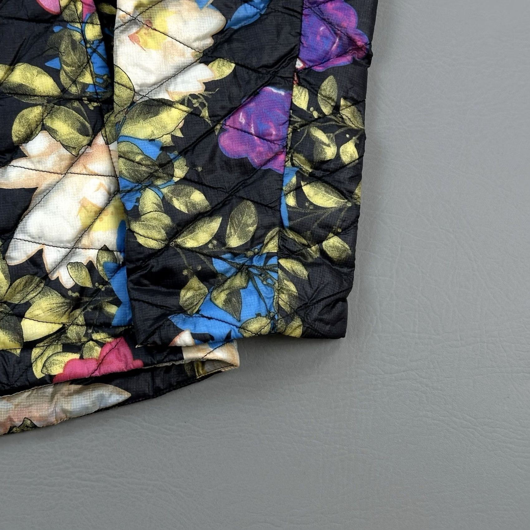 The North Face The North Face ThermoBall Jacket Women's Medium Black Floral Full Zip Packable Size L / US 10 / IT 46 - 3 Thumbnail