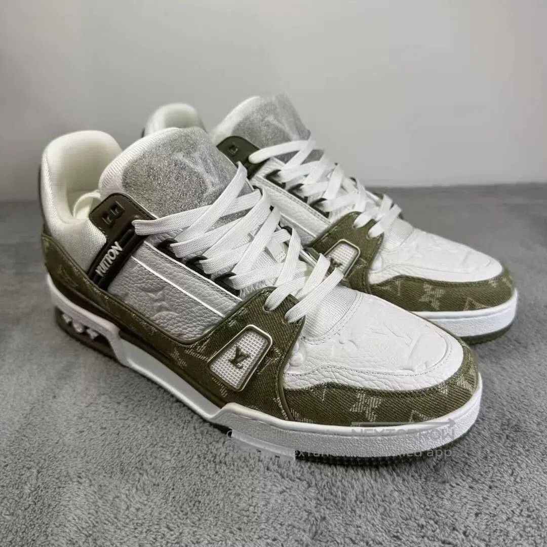 Louis Vuitton louis vuitton trainer sneakers in green. Size US 9.5 / EU 42-43 - 3 Thumbnail
