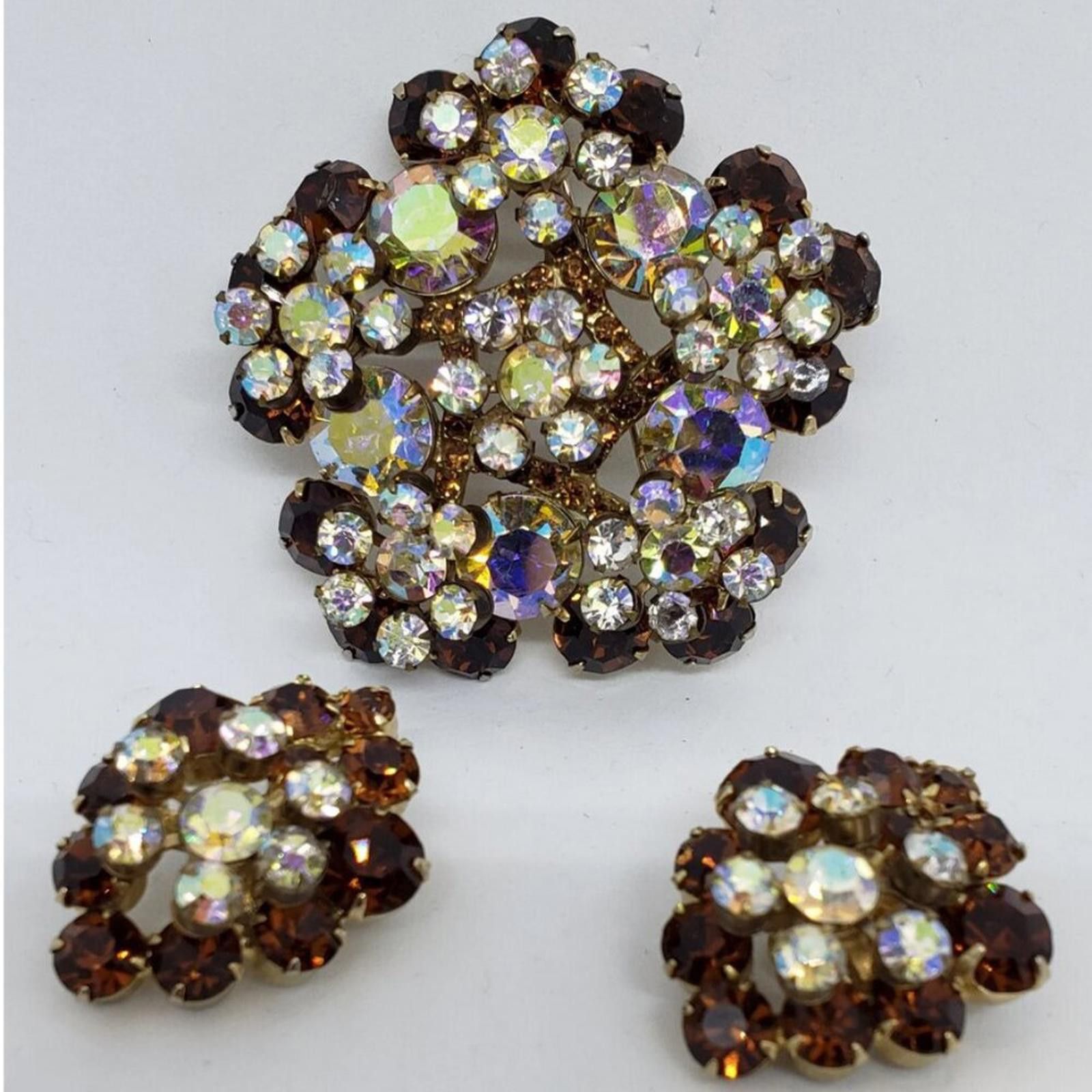 Vintage Verified 60's JULIANA D&E Set Floral Brooch Clip On Earrings Size ONE SIZE - 6 Thumbnail