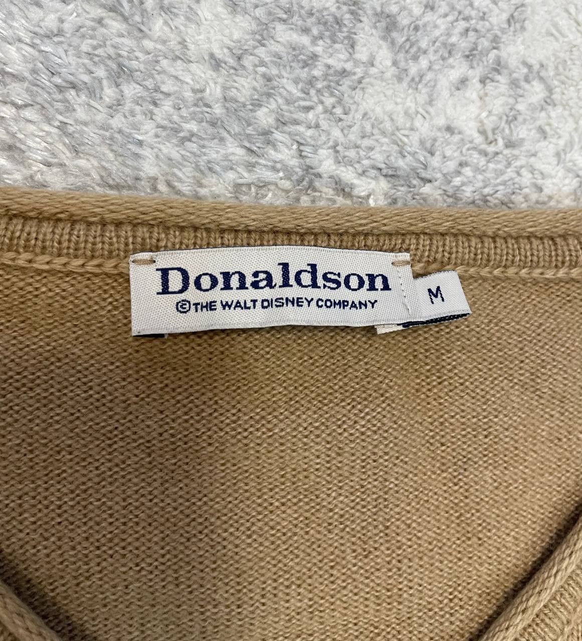 Other Vintage Donaldson Merino Wool V-Neck Sweater Made in Belgium Size US M / EU 48-50 / 2 - 11 Thumbnail