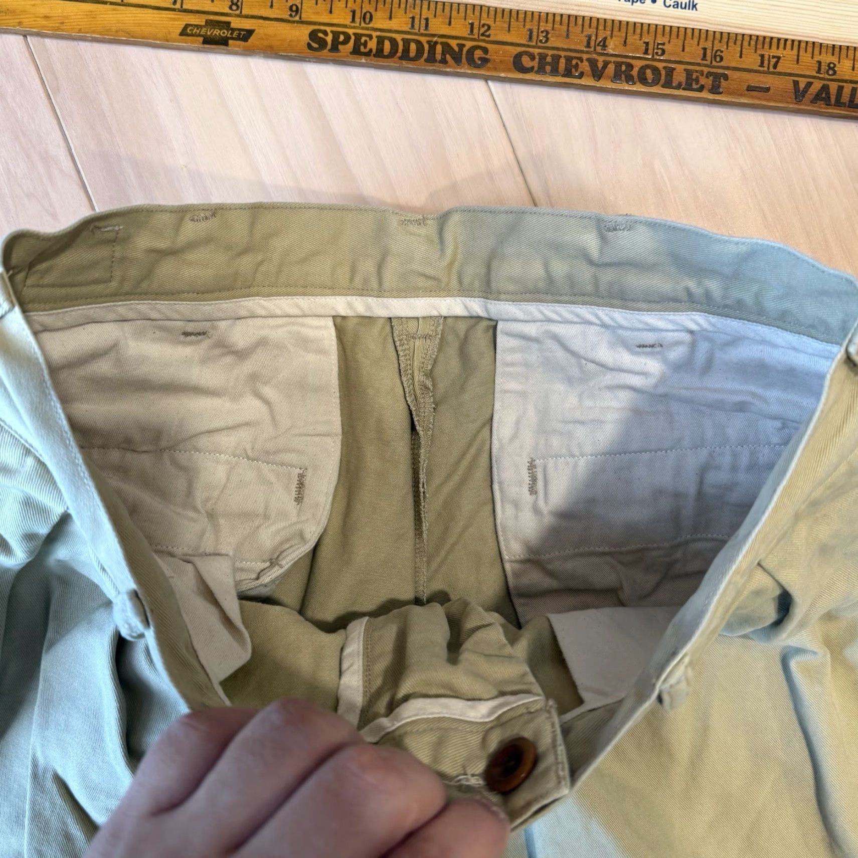 Vintage Non Stock Pleated Pants Casual Pants Men 29 Beige Cotton 5-Pocket Regular Straight USA Vintage No 90s Hipster Preppy 29x28.5 Mens Size US 29 - 5 Thumbnail