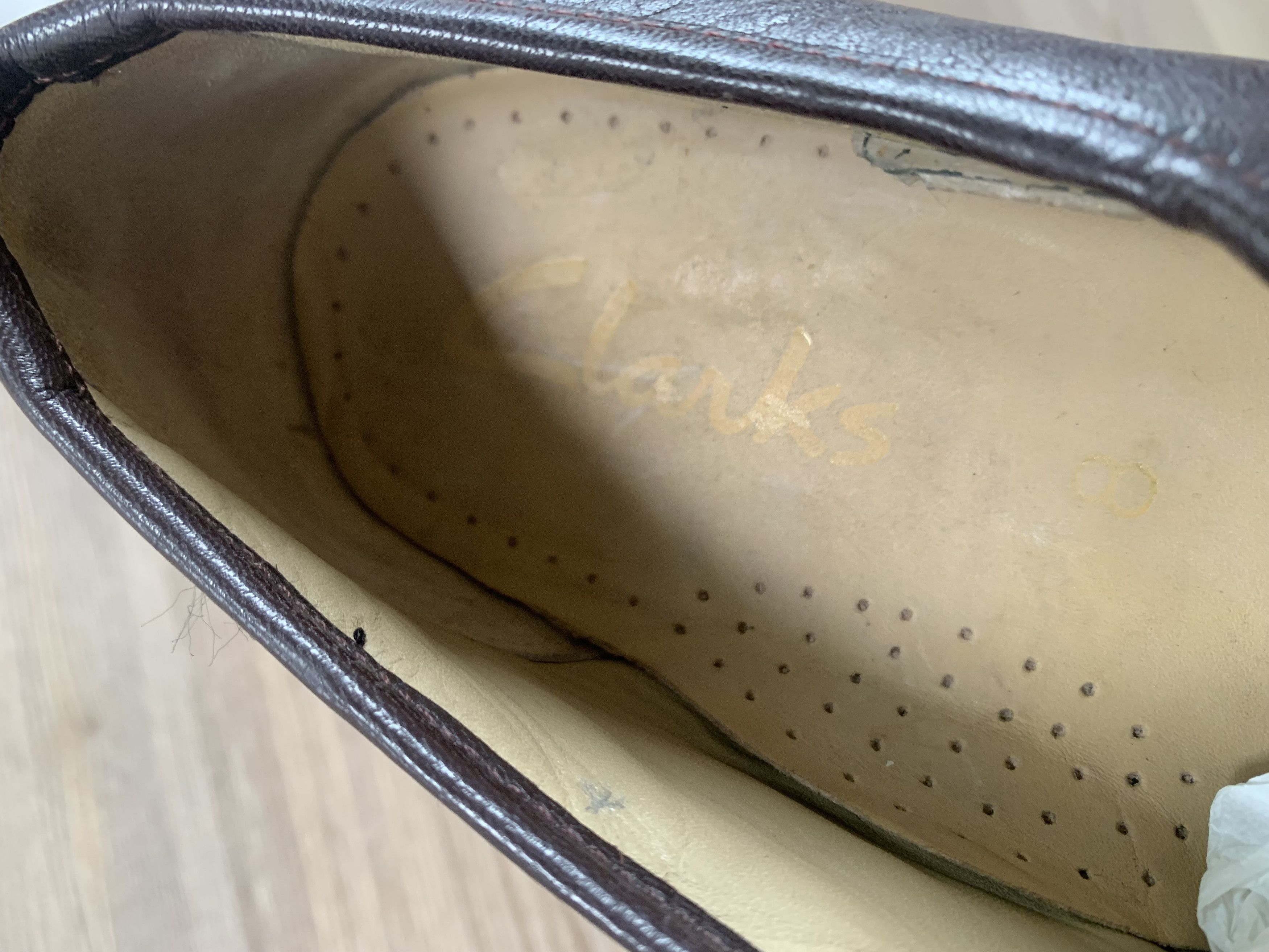 Clarks Men’s Clarks Brown Leather Loafers Shoes Size US 6 / EU 39 - 10 Thumbnail