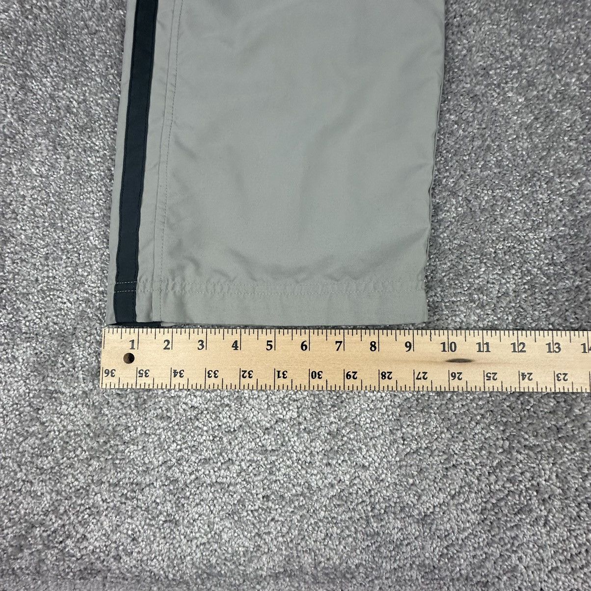Nike Vintage Nike Cargo Track Pants Mens Large Gray Baggy Y2K Size US 33 - 6 Thumbnail