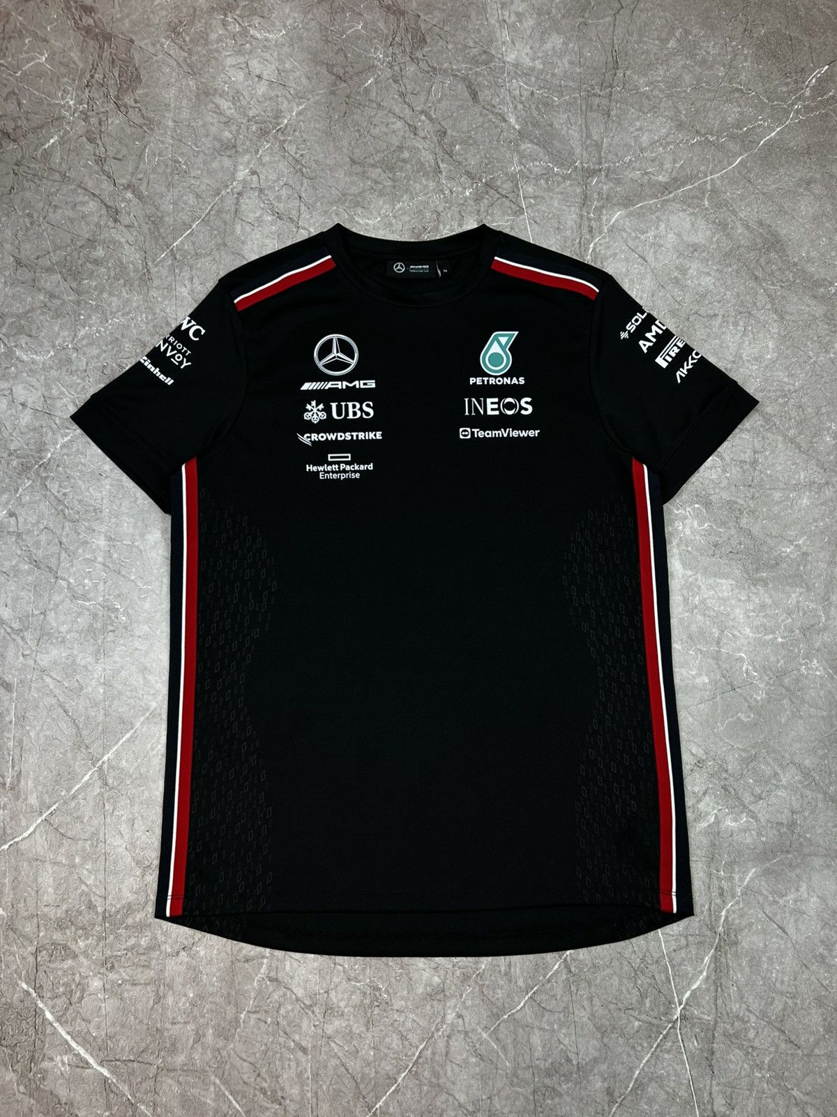 Mercedes-Benz Vintage Tommy Hilfiger Mercedes Benz Petronas T-Shirt Y2K Size US M / EU 48-50 / 2 - 2 Thumbnail