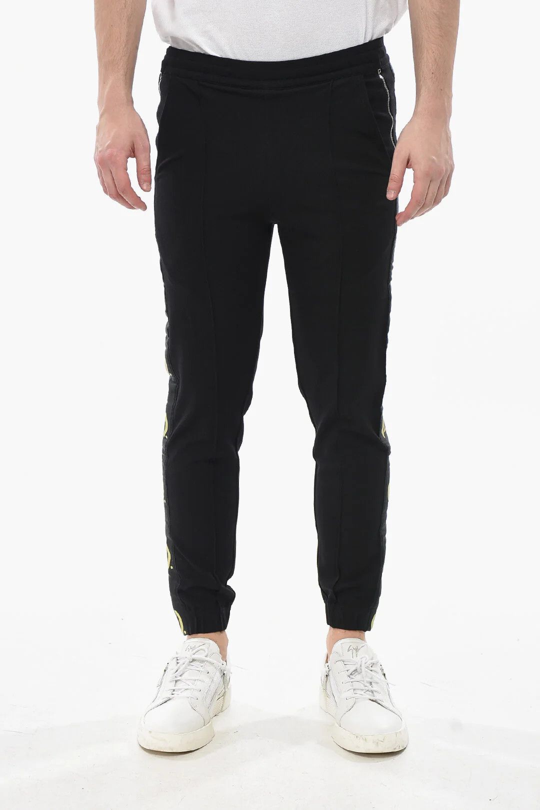 Givenchy og1mm0326 Sweatpants & Joggers in Black Size US 28 / EU 44 - 1 Thumbnail
