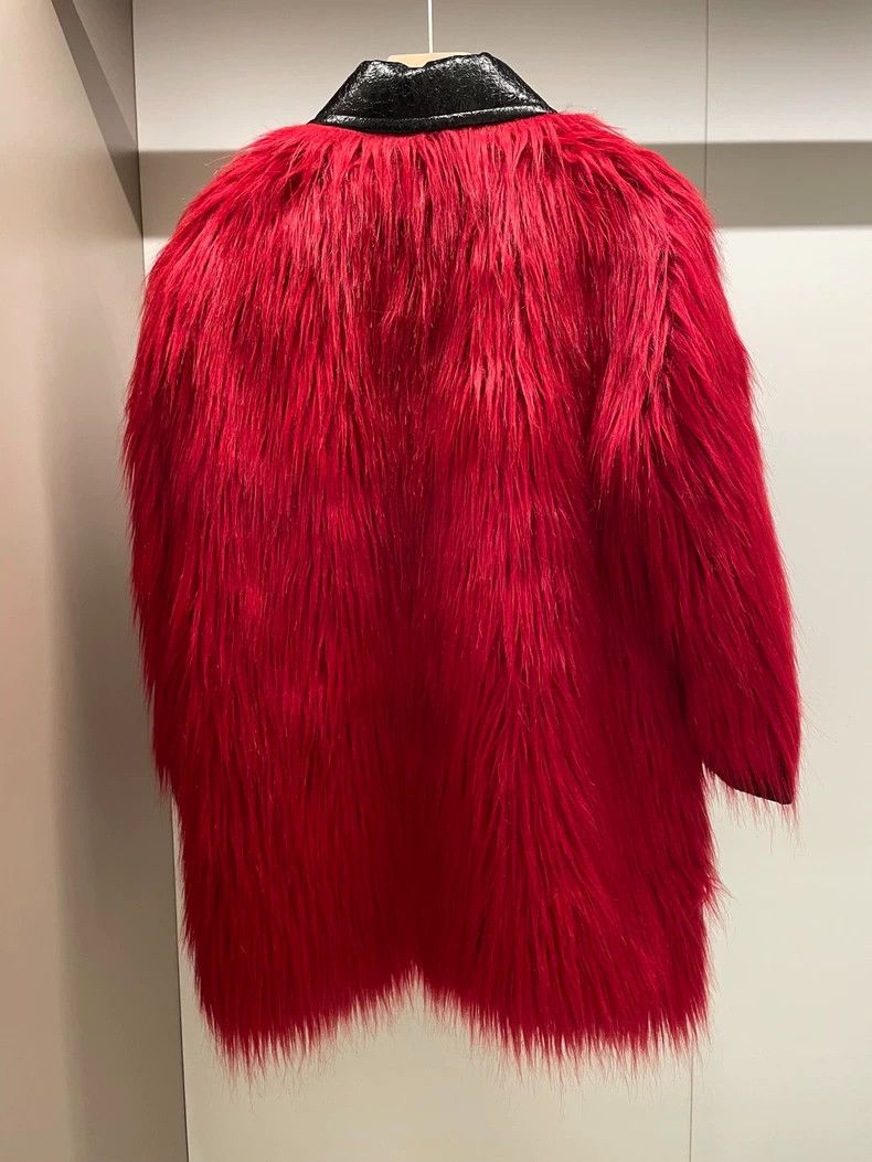 Gucci GucciEco-friendly fur coat 2503-Nextarrow Size XS / US 0-2 / IT 36-38 - 2 Thumbnail