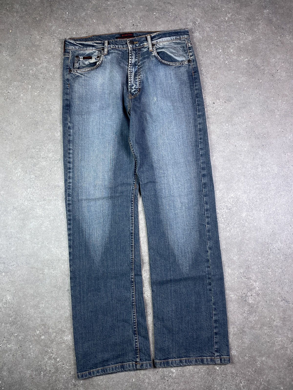 Japanese Brand × Vintage Vintage Y2K Japanese Wide Leg Faded Denim Balenciaga Style Size US 32 / EU 48 - 1 Thumbnail