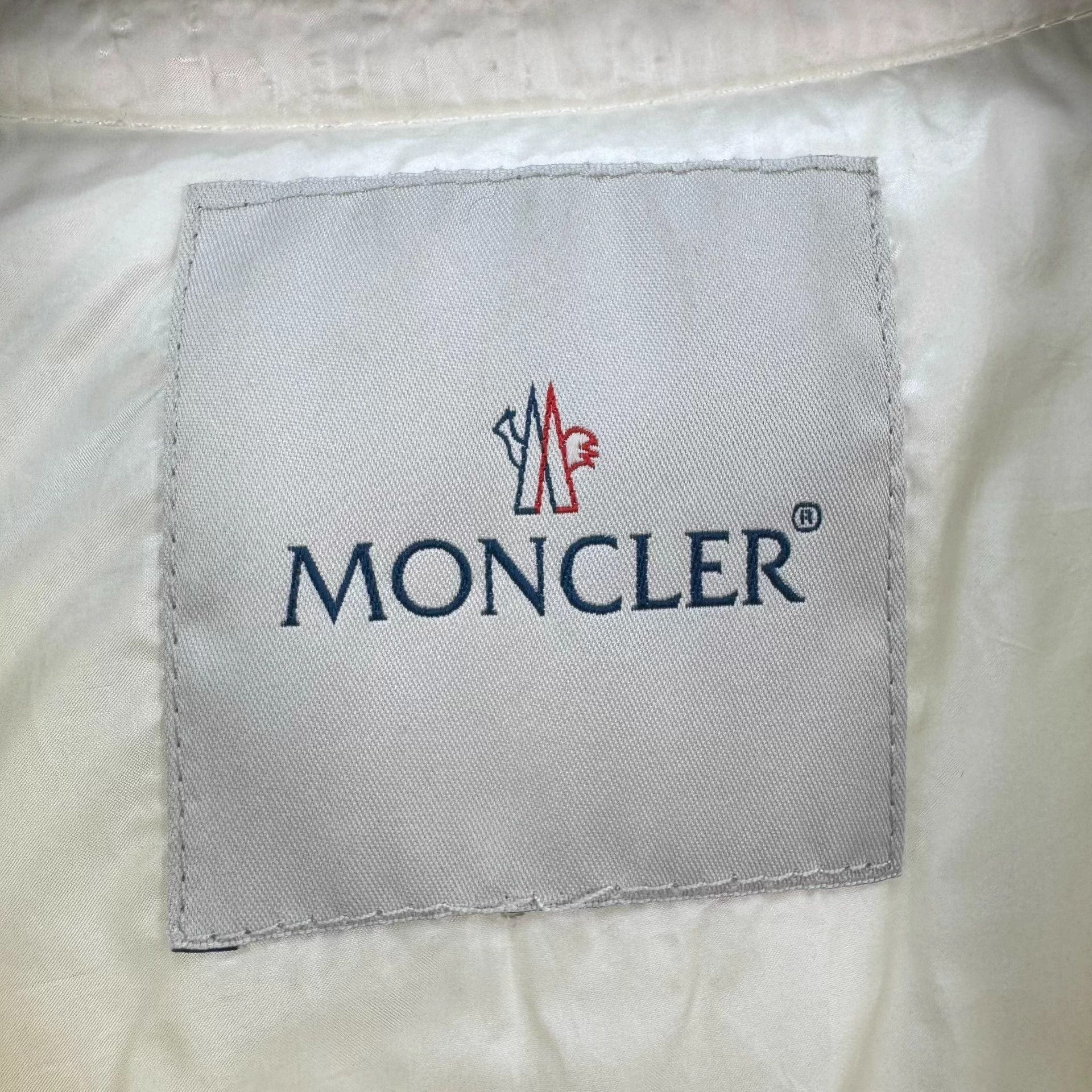 Moncler Moncler white embroidered logo puffer coat 0 99 new Size XS / US 0-2 / IT 36-38 - 6 Thumbnail