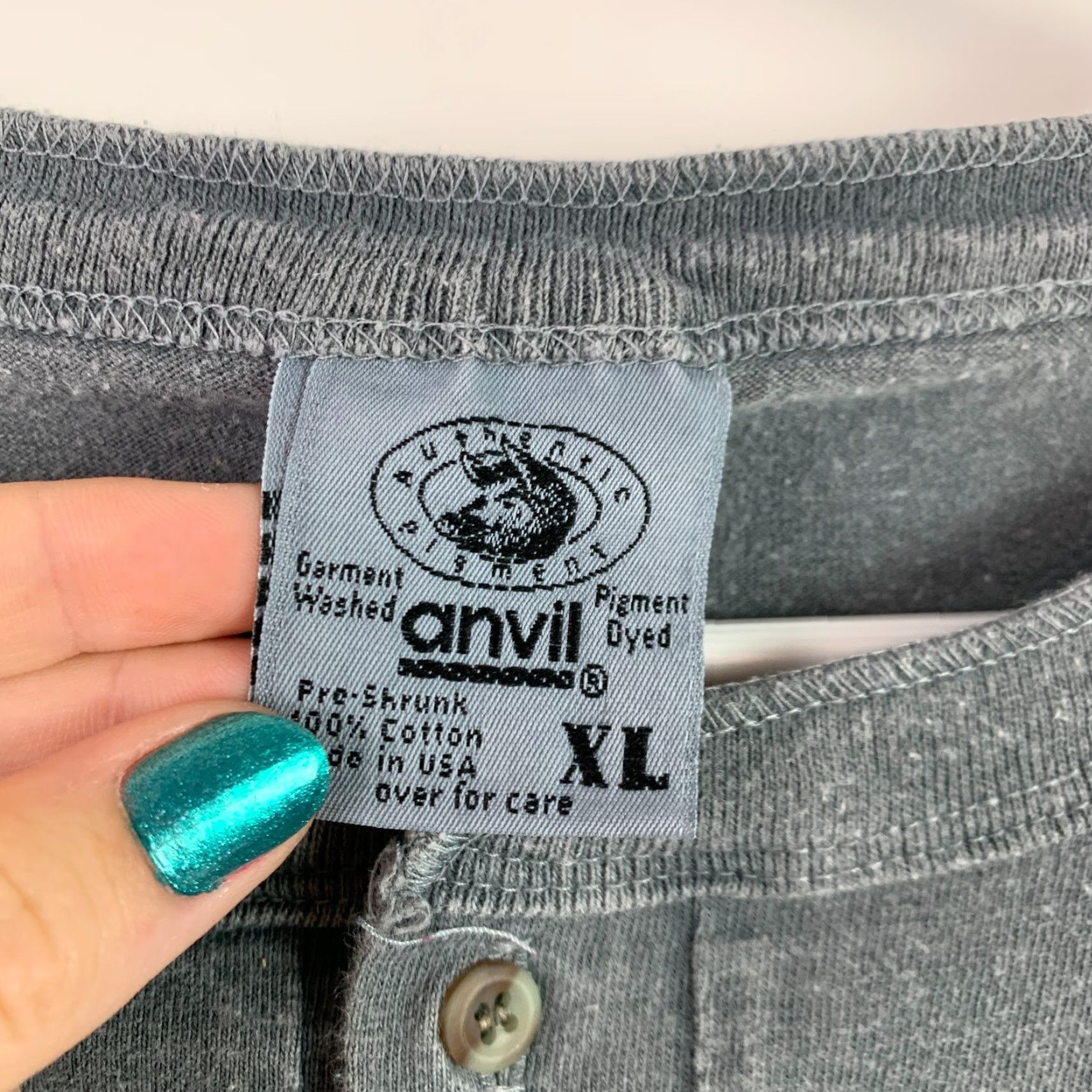 Anvil VINTAGE Anvil Shirt XL Gray 1990s Black Radish Beer Dark Lager Weeping Radish Brewery Mens Graphic Tee Size US XL / EU 56 / 4 - 4 Thumbnail