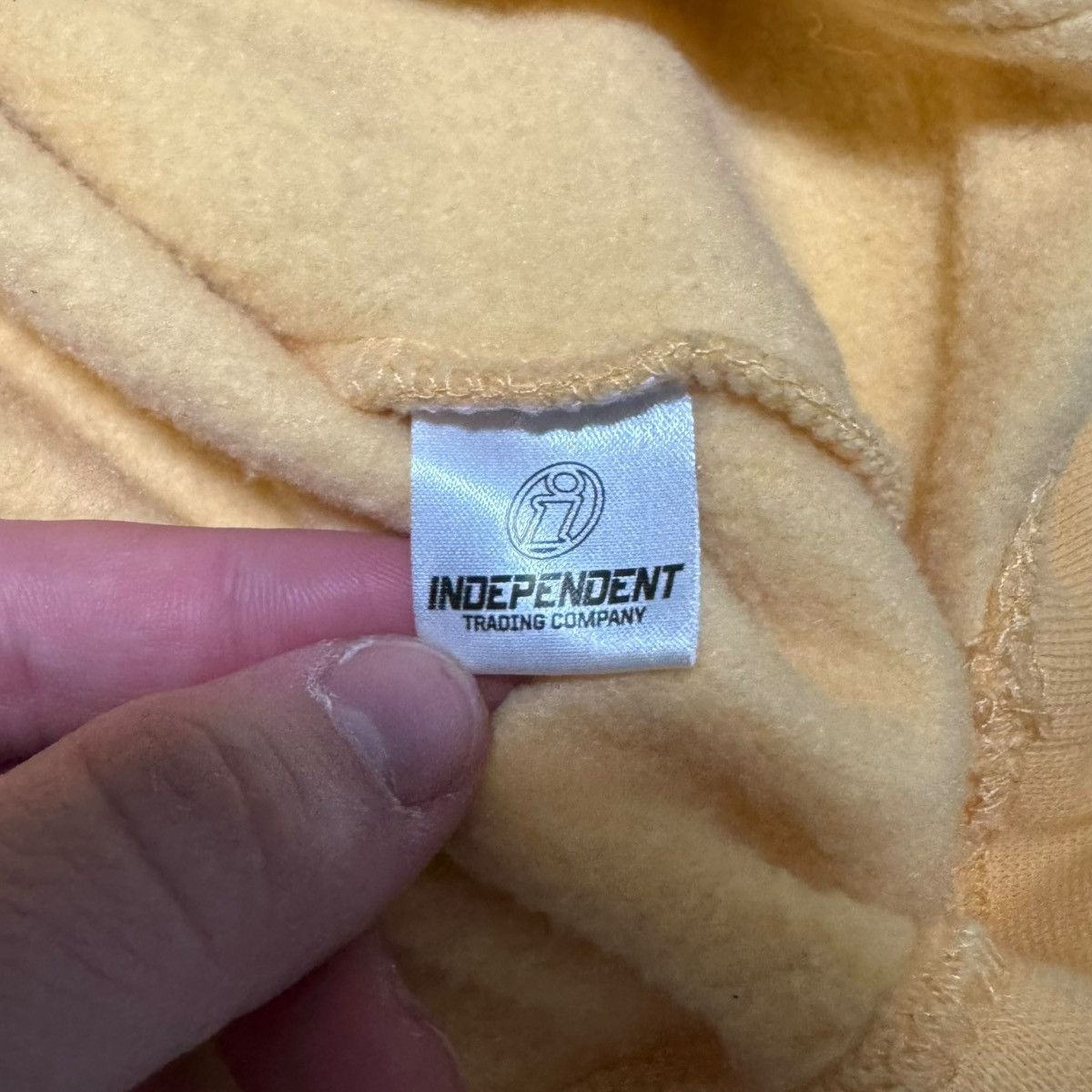 Lee × The Hundreds The Hundreds Lee Logo Yellow Hoodie Sweatshirt Adult Small Size US S / EU 44-46 / 1 - 8 Thumbnail