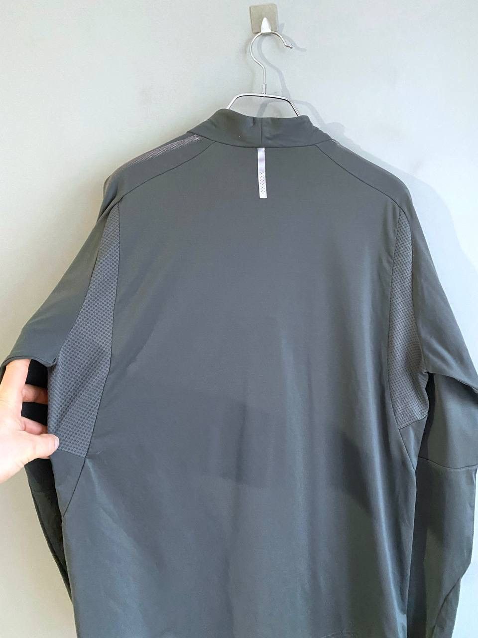 Puma FC Arsenal London 2018/19 Soccer Training Long Sleeve Size L Size US L / EU 52-54 / 3 - 16 Thumbnail