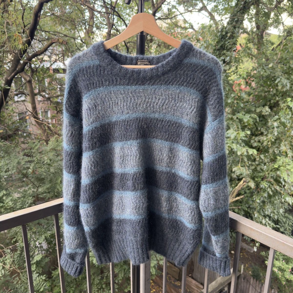 Ermenegildo Zegna Vintage Zegna Blue Mohair Sweater ERD Grunge Faded Size US XL / EU 56 / 4 - 1 Thumbnail