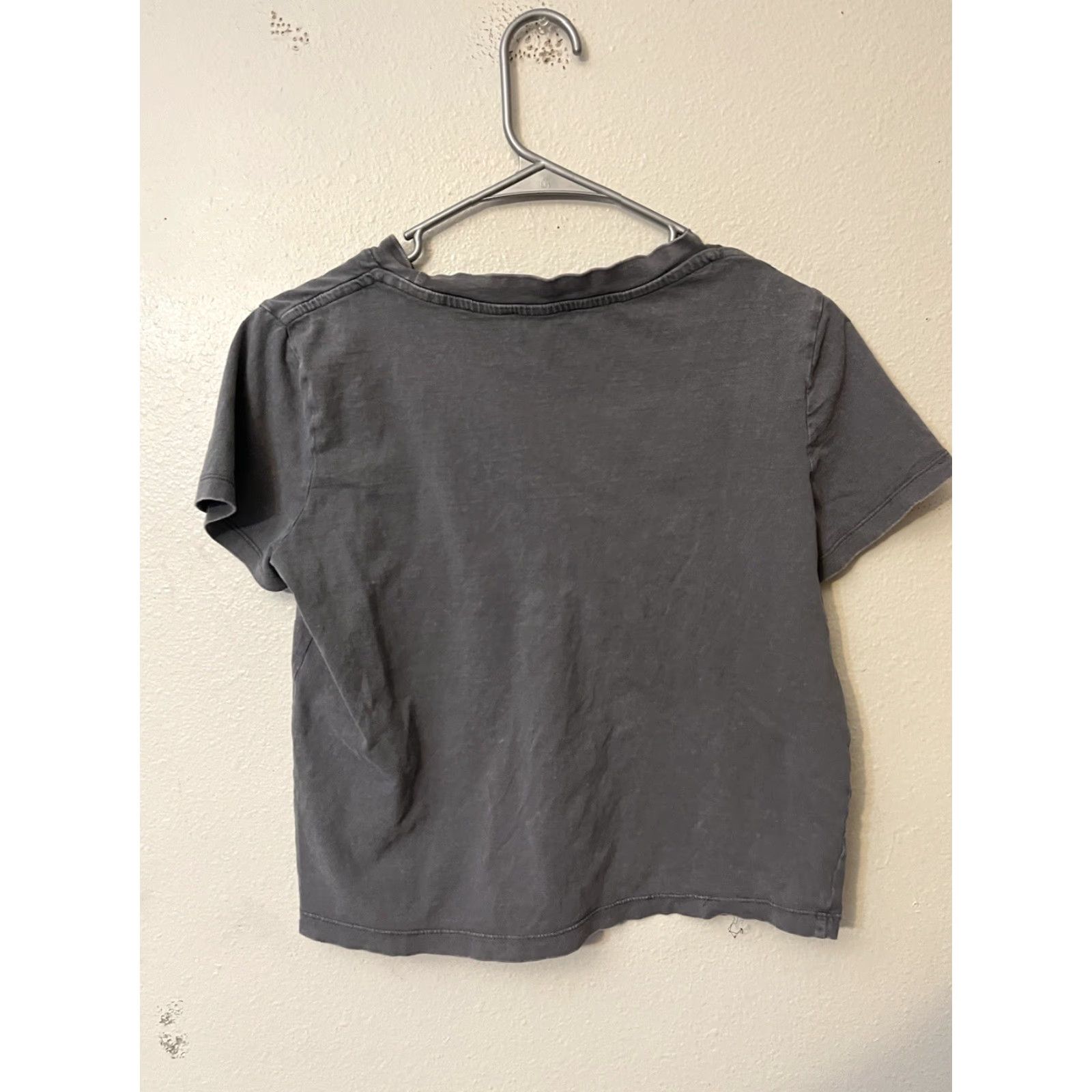 Zara Zara T Shirt Women’s Size Small Regular Cotton Gray Solid Crew Neck Short Sleeve Casual Vintage Art Style Basic Mens Womens Girls Boys Size S / US 4 / IT 40 - 3 Thumbnail