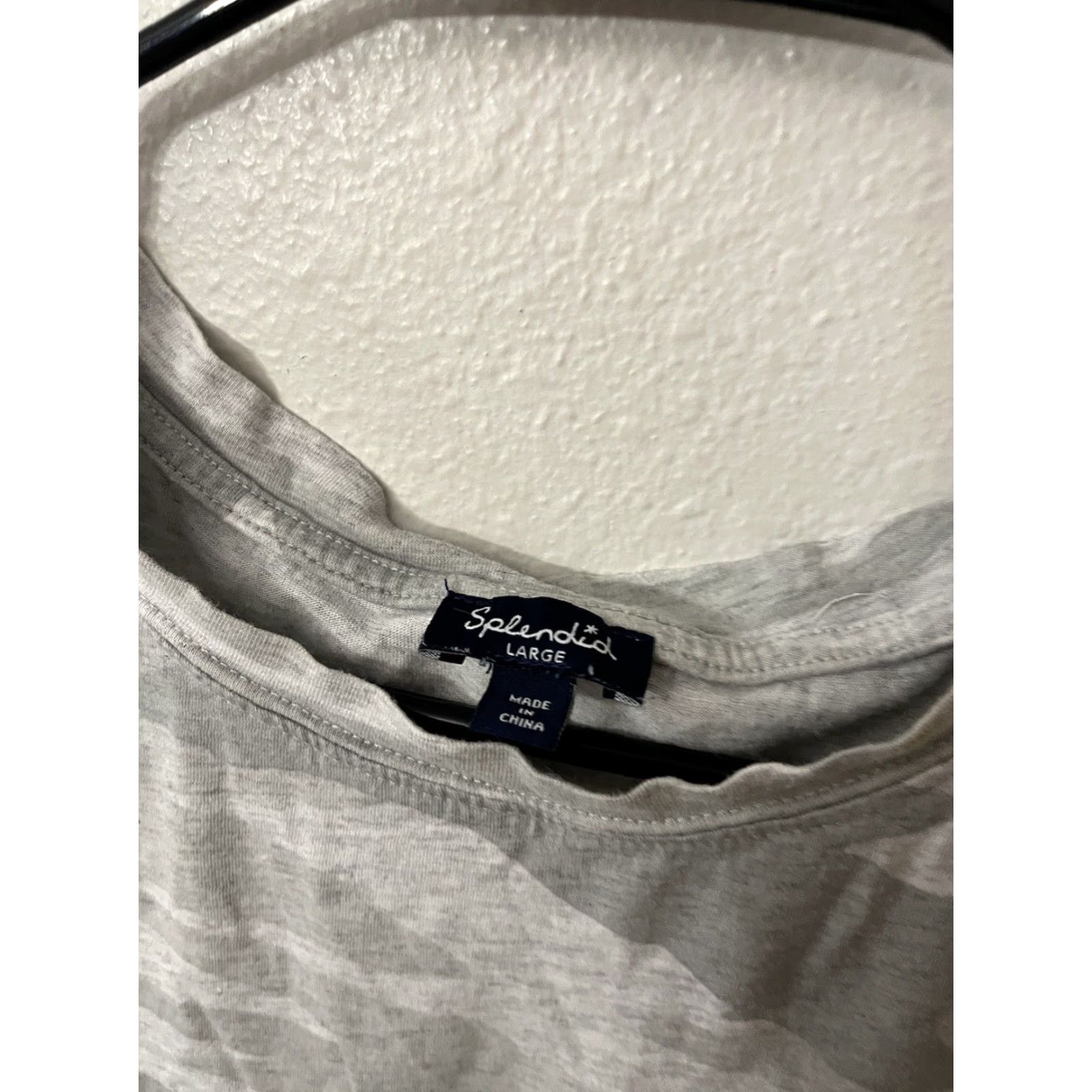 Splendid SPLENDID Women’s Cap Sleeve Crew Neck T-Shirt Large Gray Camo Shirt Womens L Gray Camouflage 90s? Size L / US 10 / IT 46 - 2 Thumbnail