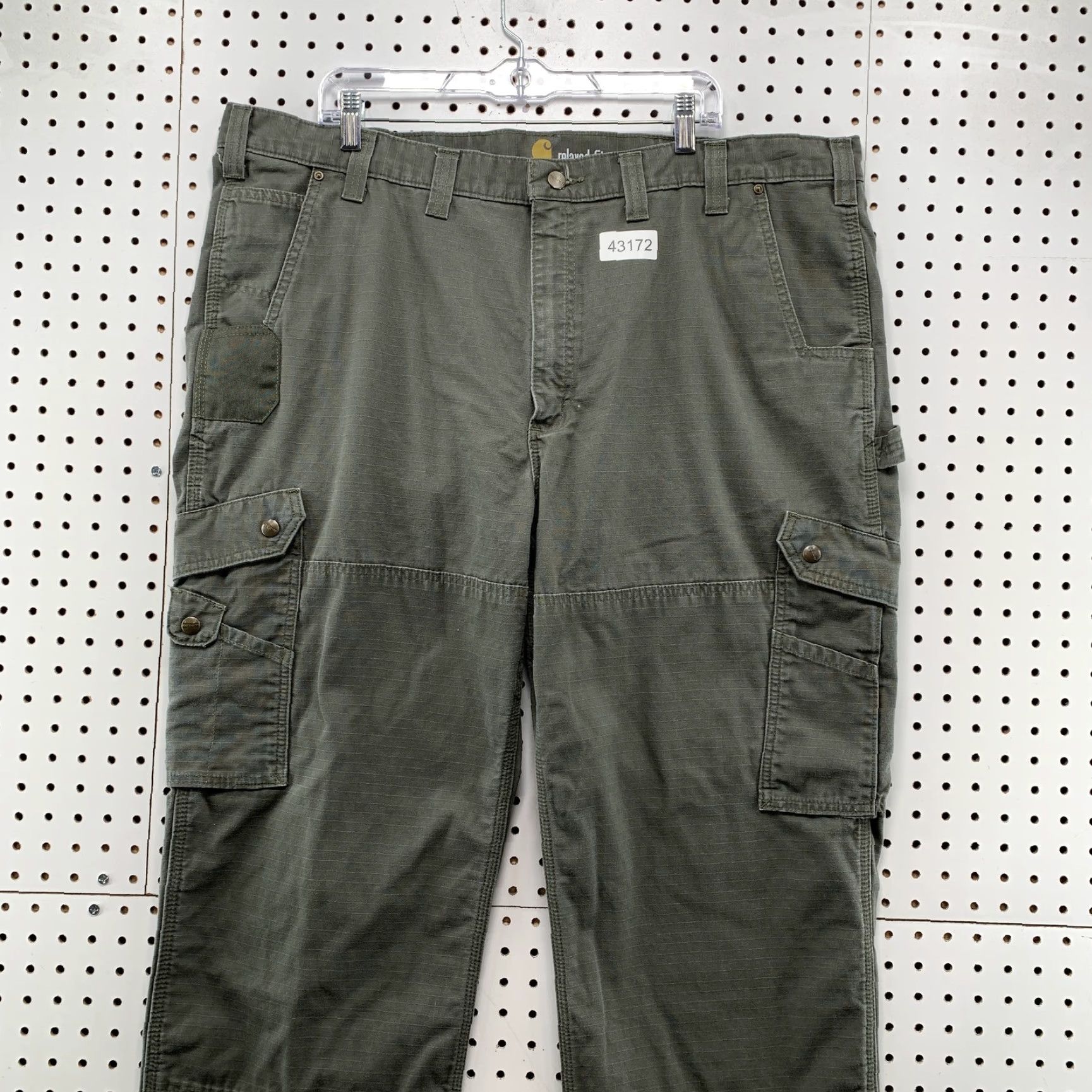 Carhartt Carhartt Cargo Pants Mens 44x32 Moss Green Ripstop Workwear Cargo Pants Mens 44x32 Green 90s? No decade given; skip decade. Mens Size US 44 / EU 60 - 2 Thumbnail