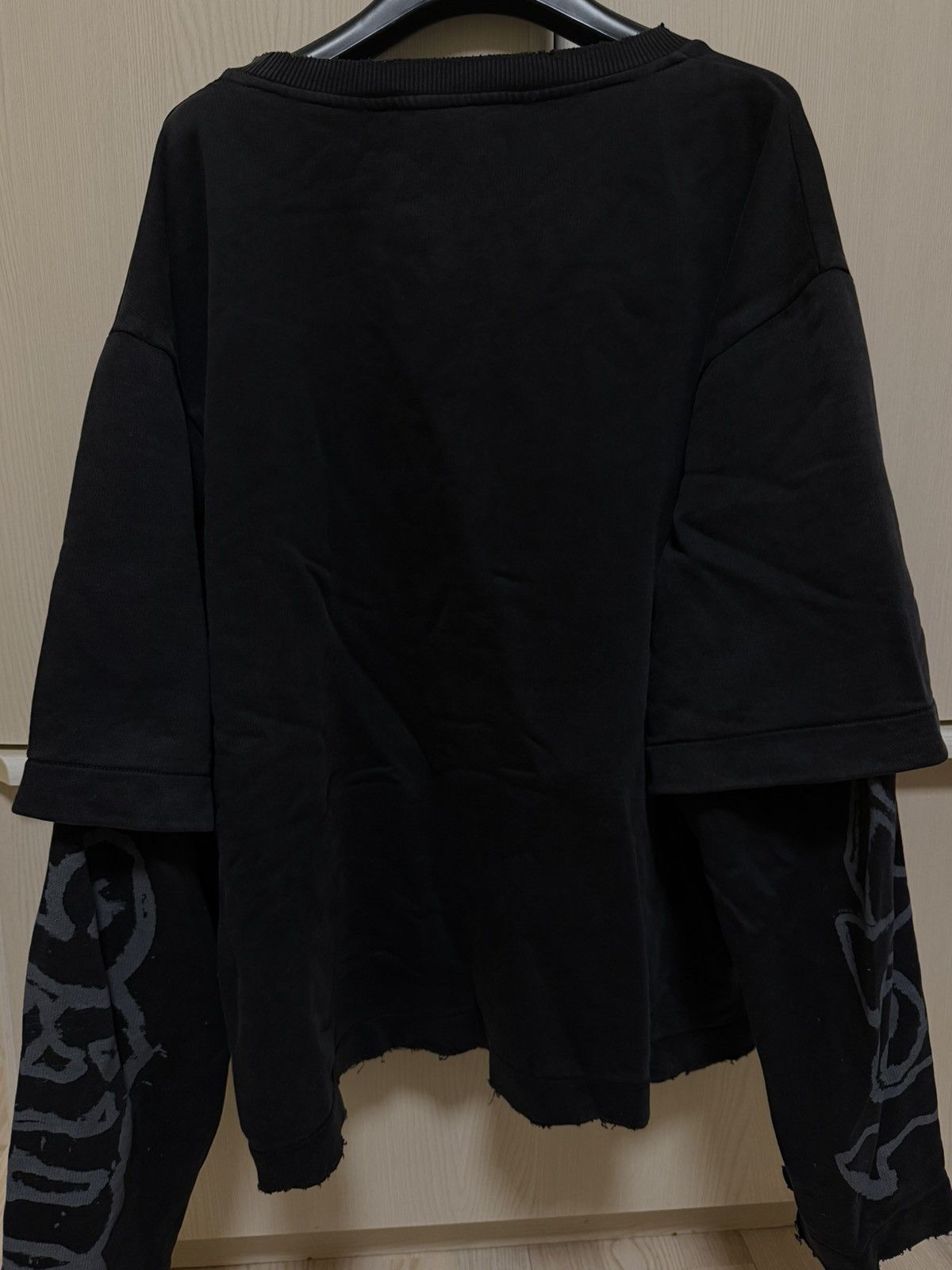 1017 ALYX 9SM 1017-ALYX-17 Doublesleeve Crewneck Size US M / EU 48-50 / 2 - 7 Thumbnail