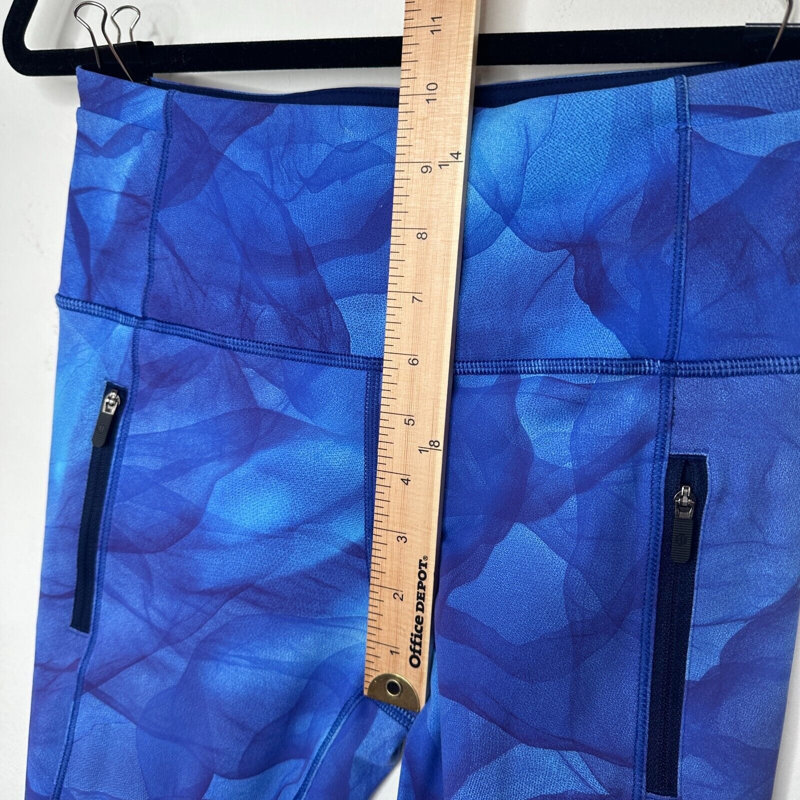 Lululemon Lululemon Blue Run It Out High Waist Midnight Yoga Zip Pant Size 27" / US 4 / IT 40 - 6 Thumbnail