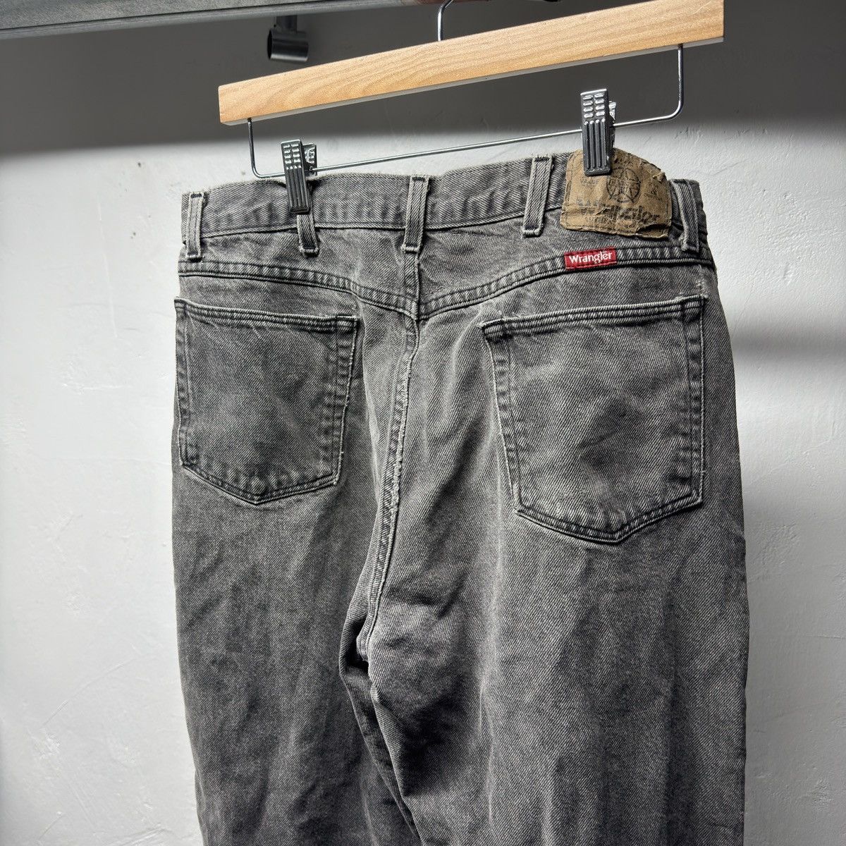 Vintage Thrashed Faded Distressed Black Jeans ERD Grunge Chrome Size US 32 / EU 48 - 4 Thumbnail