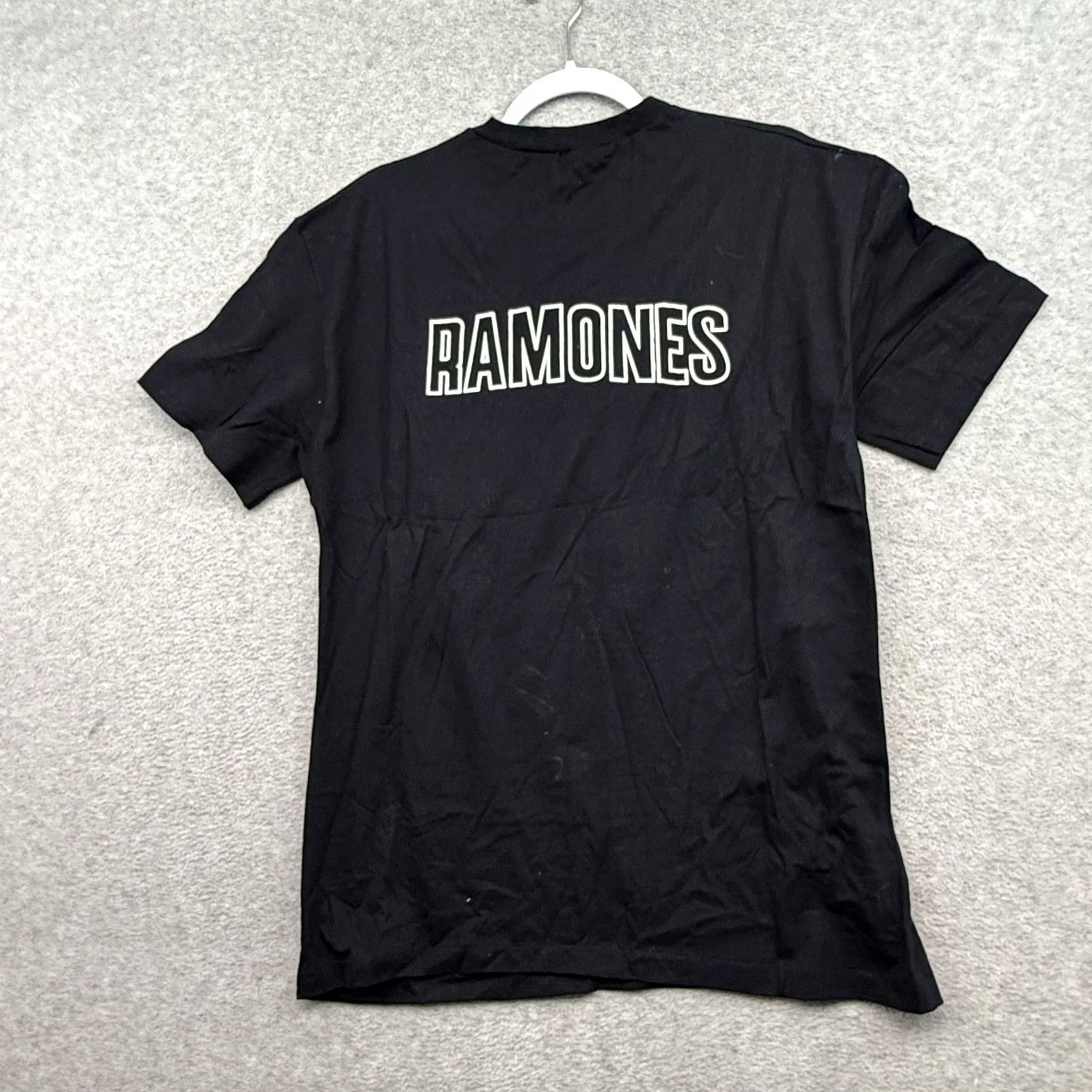 Vintage VINTAGE Ramones T-Shirt Men L Black 90s Screen Stars Graphic Print Single Stitch Crew Neck Short Sleeve Vintage Band Punk Retro Rock 80s Mens Size US L / EU 52-54 / 3 - 6 Thumbnail