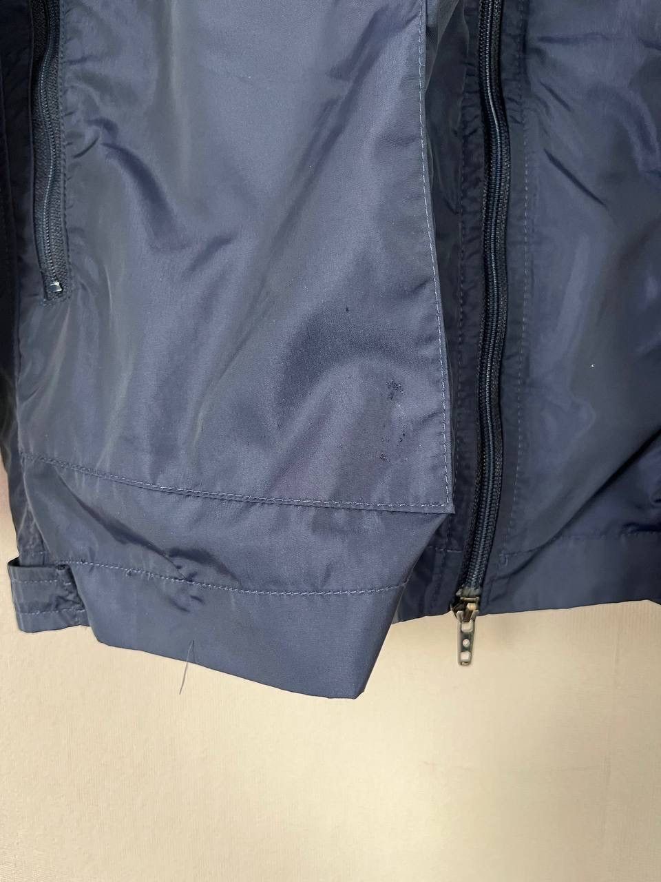 Versace Versace Navy Blue Hooded Windbreaker Jacket Zip Pockets Men Size US S / EU 44-46 / 1 - 10 Thumbnail