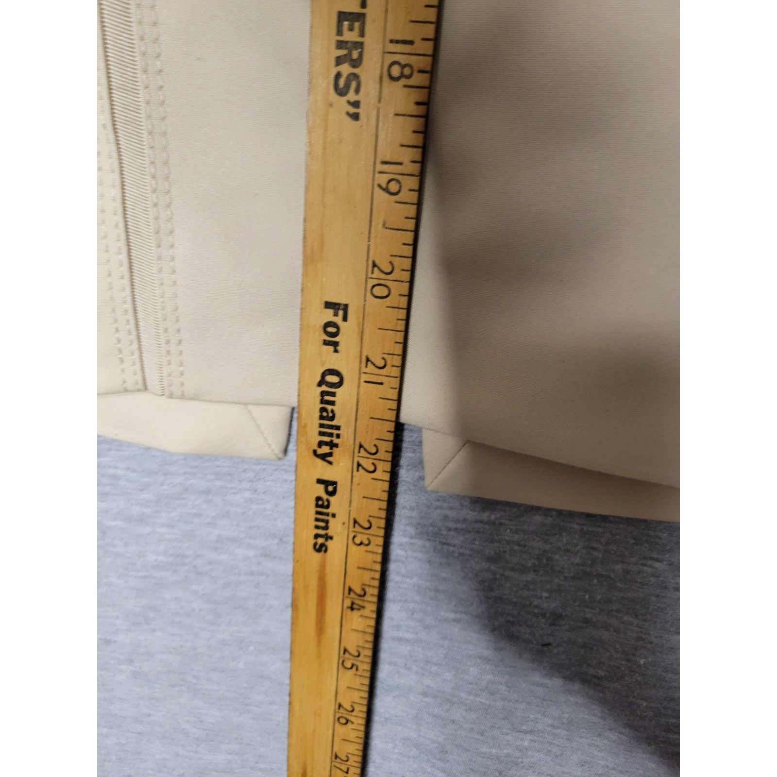 White House Black Market White House Black Market Knee Length Pencil Skirt Sz 2 Size 24" / US 00 / IT 34 - 6 Thumbnail